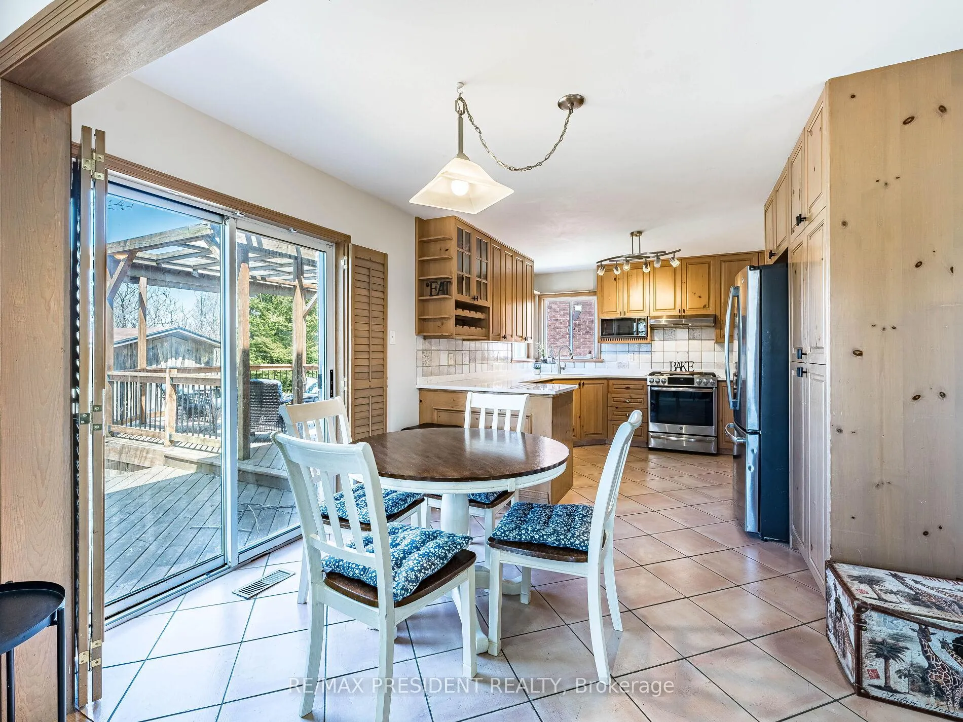 Photo 13 of 45 Grasett Crescent, Barrie, West Bayfield — HOMEH