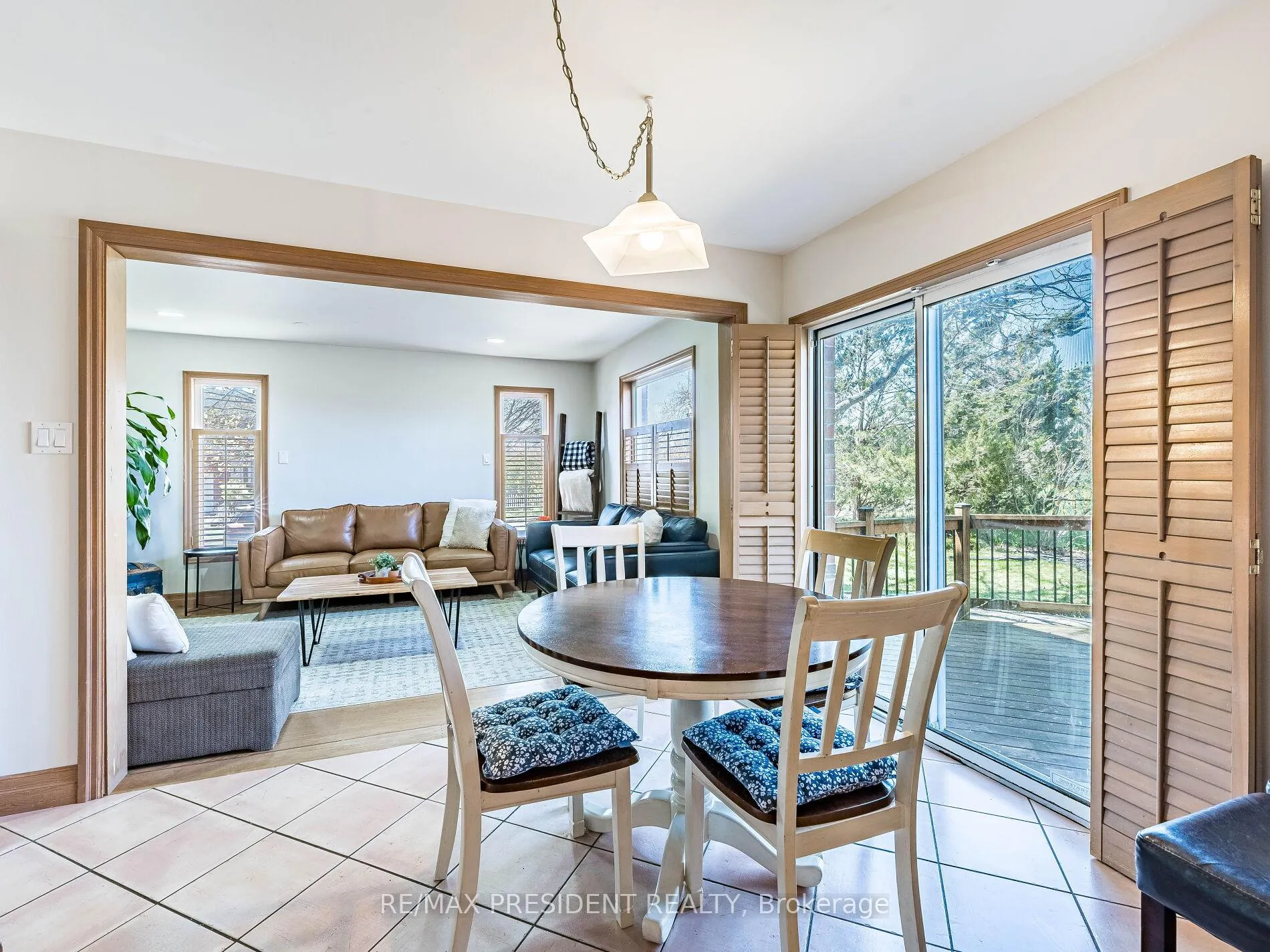 Photo 15 of 45 Grasett Crescent, Barrie, West Bayfield — HOMEH