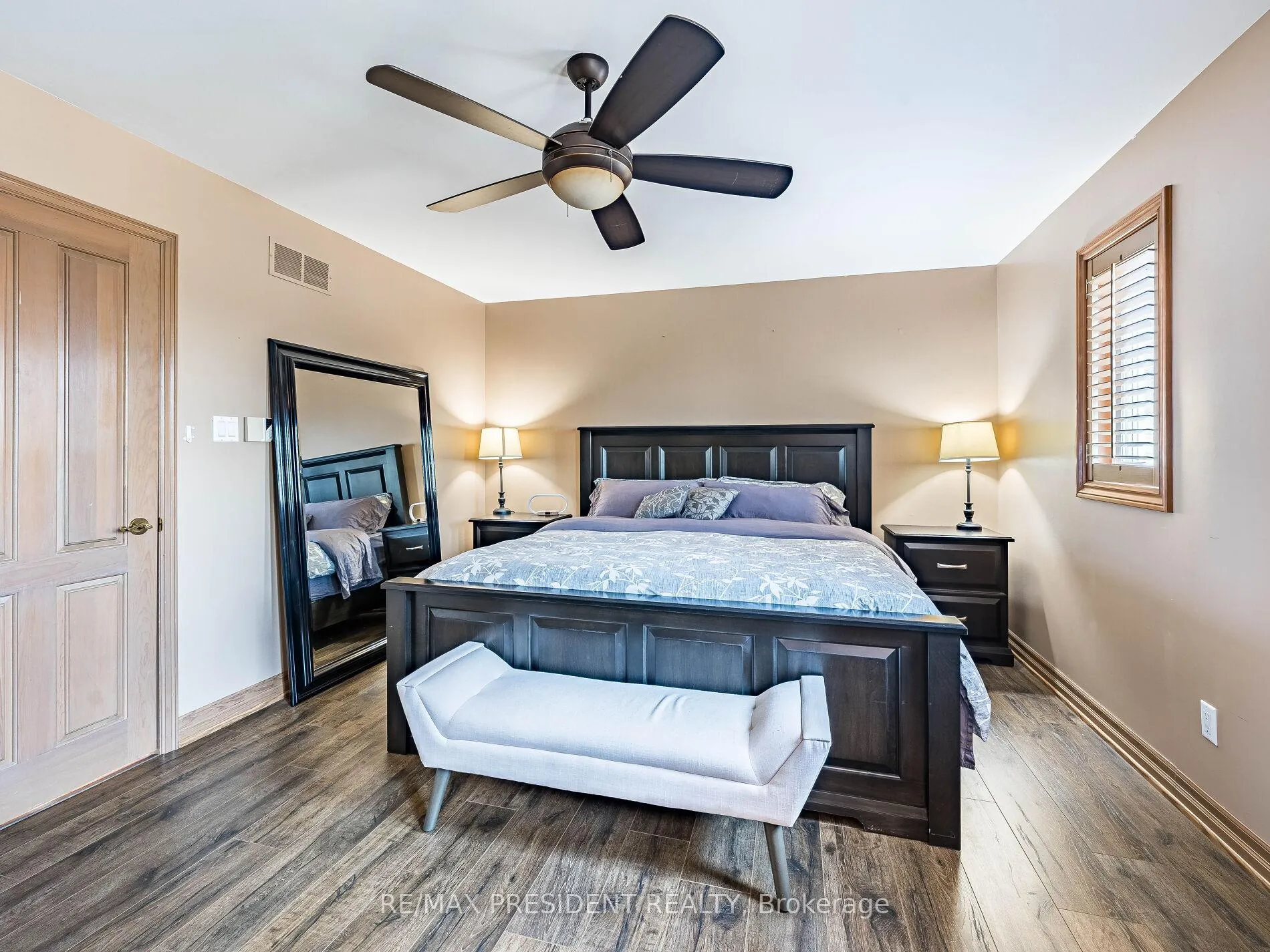 Photo 26 of 45 Grasett Crescent, Barrie, West Bayfield — HOMEH