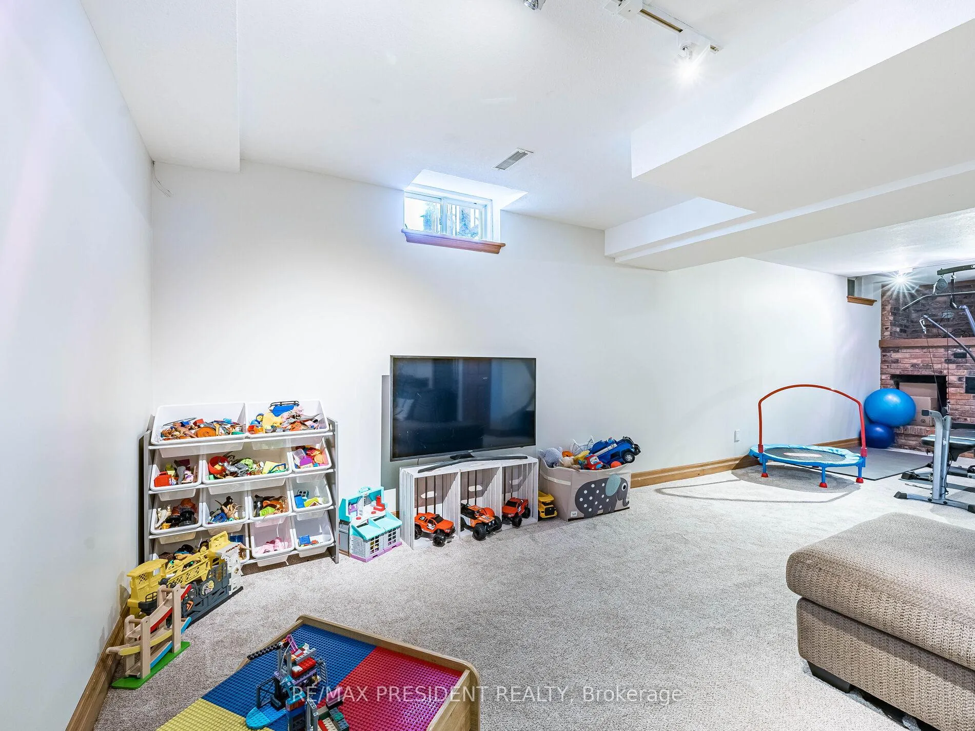 Photo 40 of 45 Grasett Crescent, Barrie, West Bayfield — HOMEH