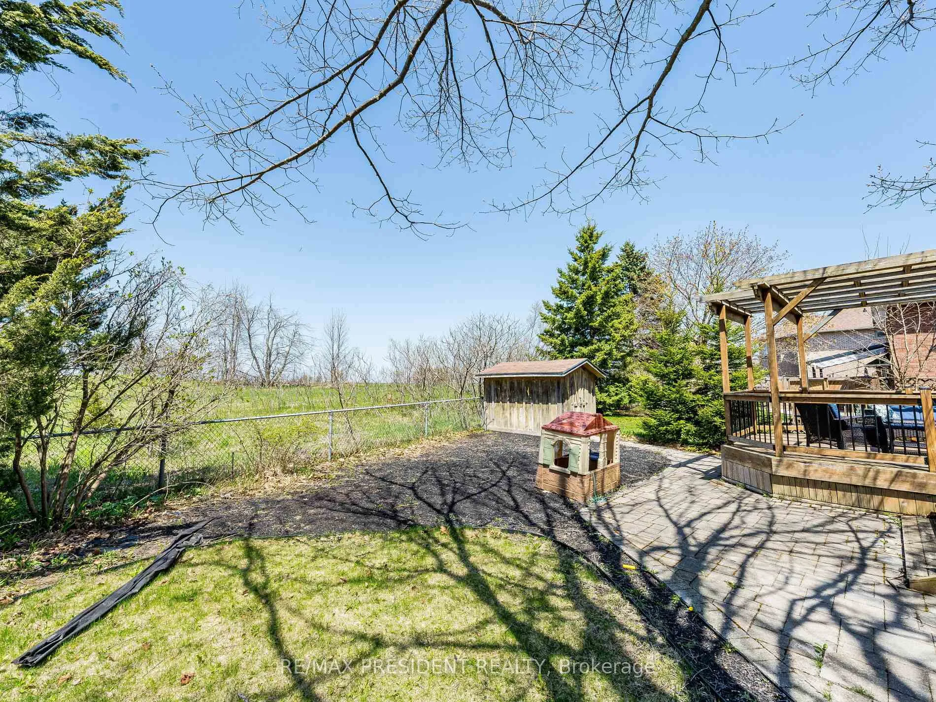 Photo 44 of 45 Grasett Crescent, Barrie, West Bayfield — HOMEH