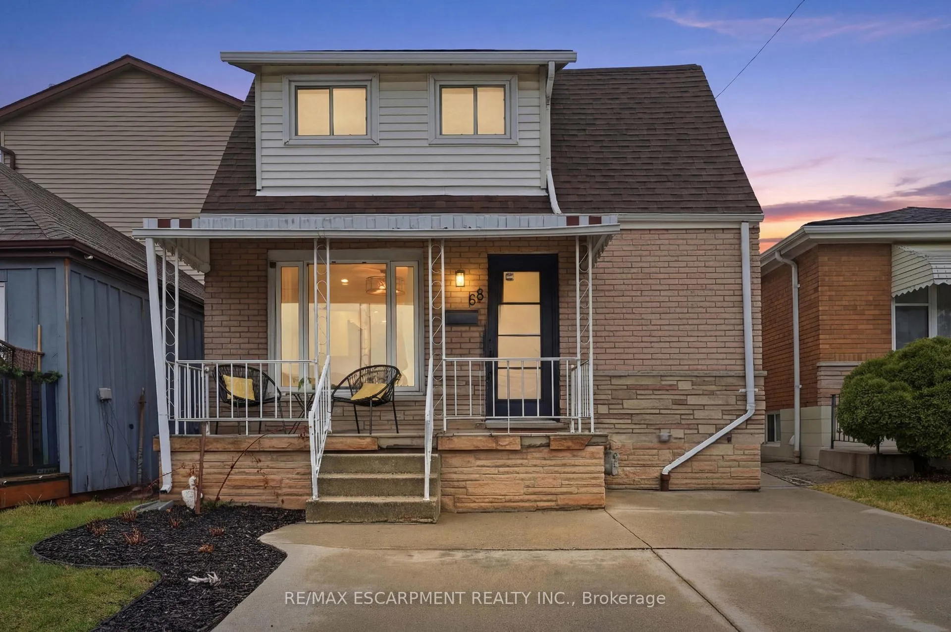 Front of 68 Delena Avenue N