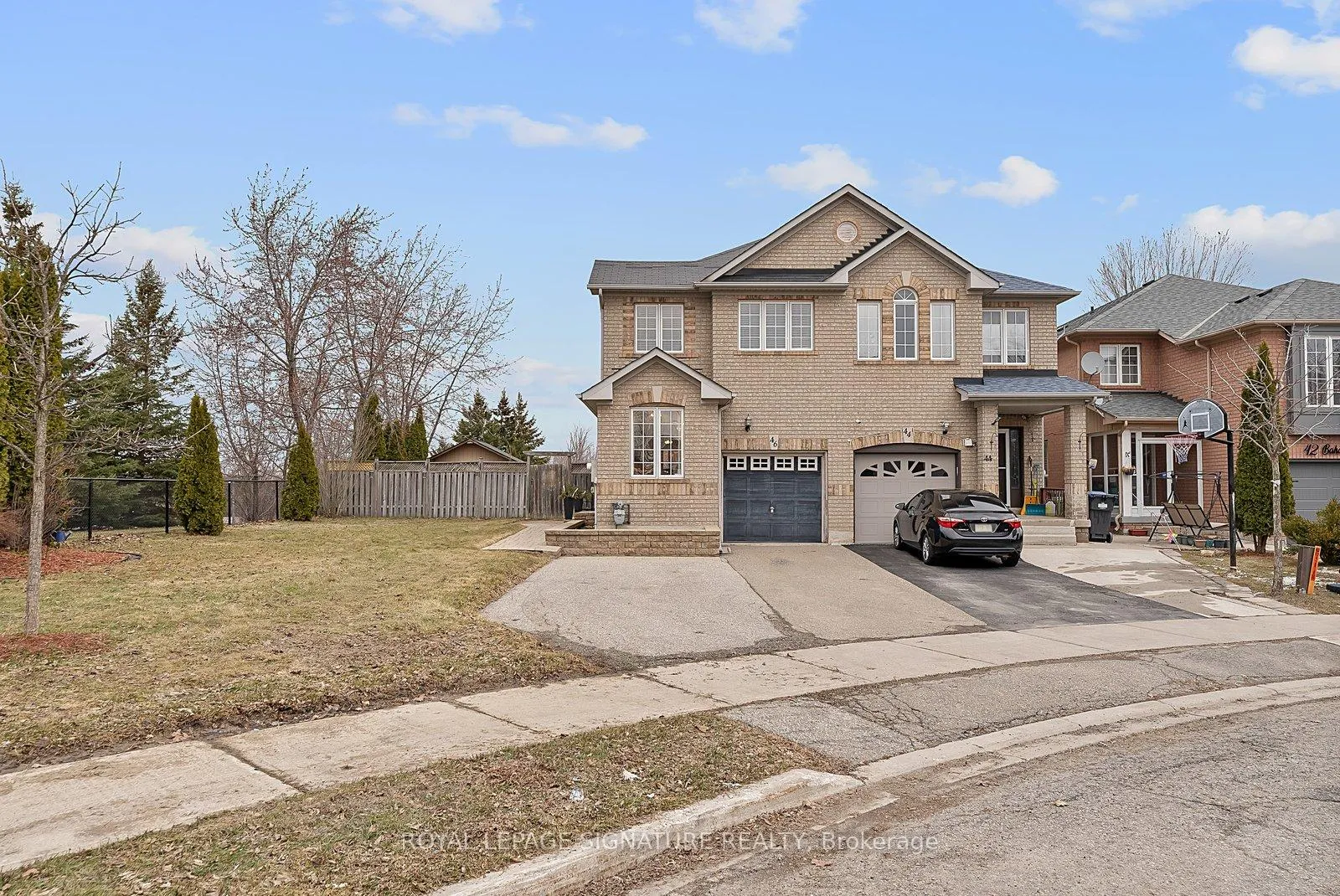 Photo 1 of 46 Baha Crescent, Brampton, Fletcher's Meadow — HOMEH