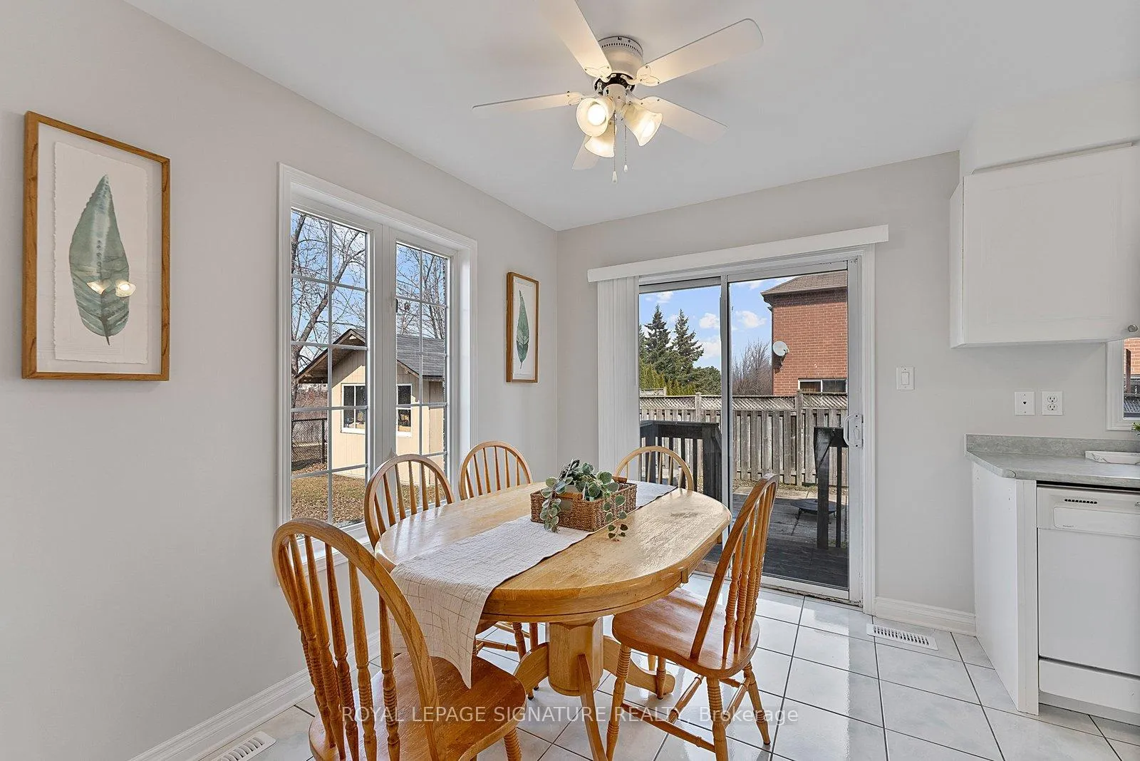 Photo 9 of 46 Baha Crescent, Brampton, Fletcher's Meadow — HOMEH