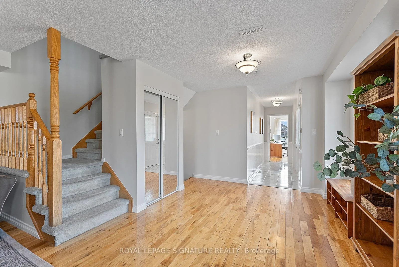 Photo 17 of 46 Baha Crescent, Brampton, Fletcher's Meadow — HOMEH