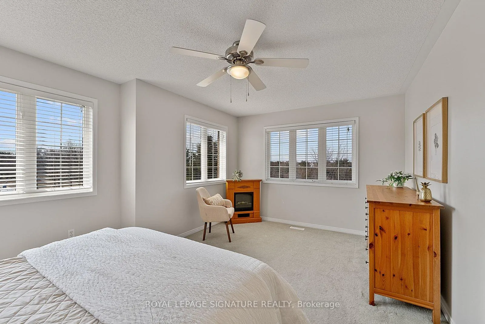Photo 21 of 46 Baha Crescent, Brampton, Fletcher's Meadow — HOMEH