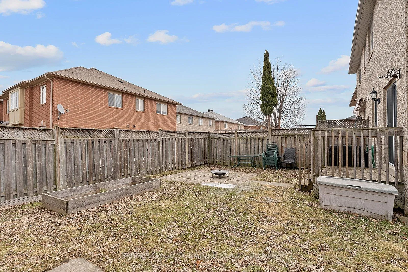 Photo 40 of 46 Baha Crescent, Brampton, Fletcher's Meadow — HOMEH