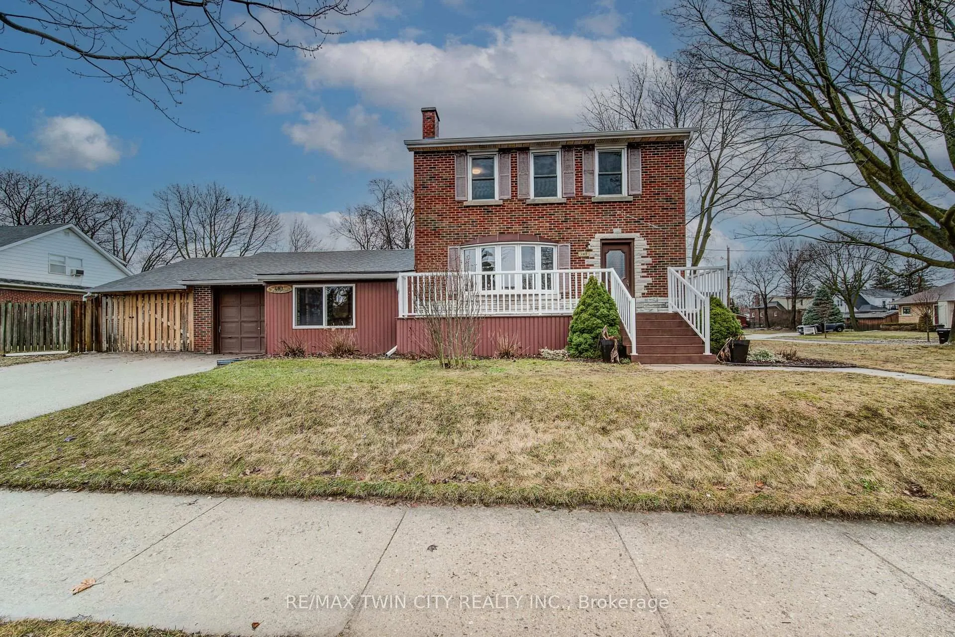 Photo 2 of 483 Ephraim Street, Waterloo — HOMEH