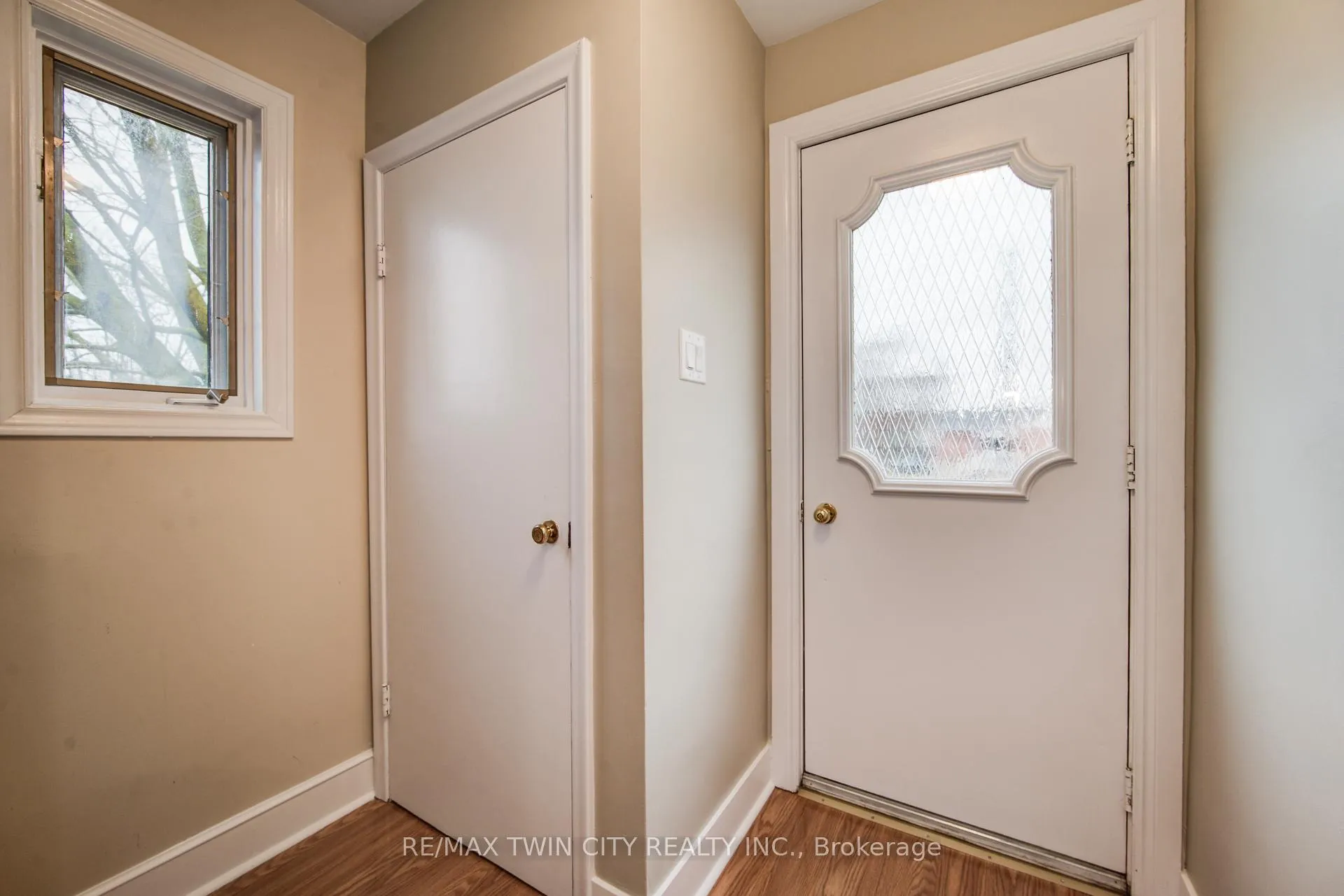 Photo 7 of 483 Ephraim Street, Waterloo — HOMEH