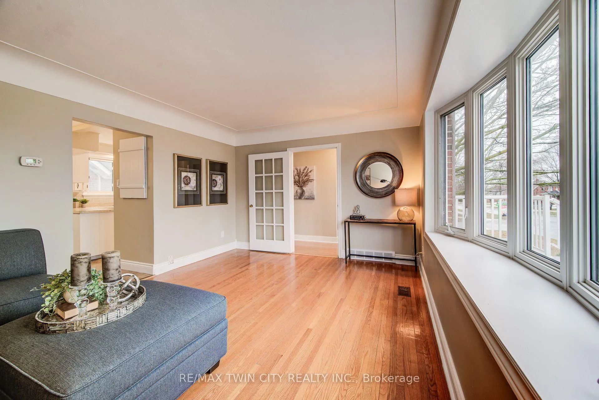 Photo 11 of 483 Ephraim Street, Waterloo — HOMEH