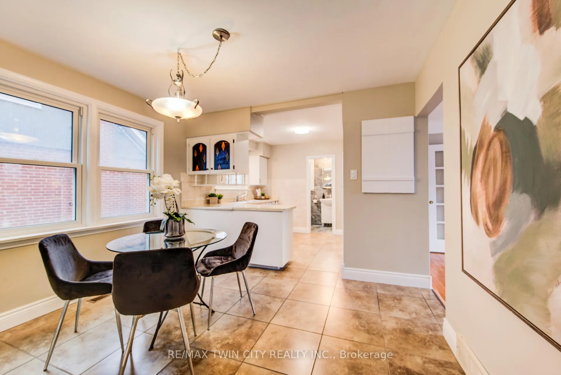 Photo 14 of 483 Ephraim Street, Waterloo — HOMEH