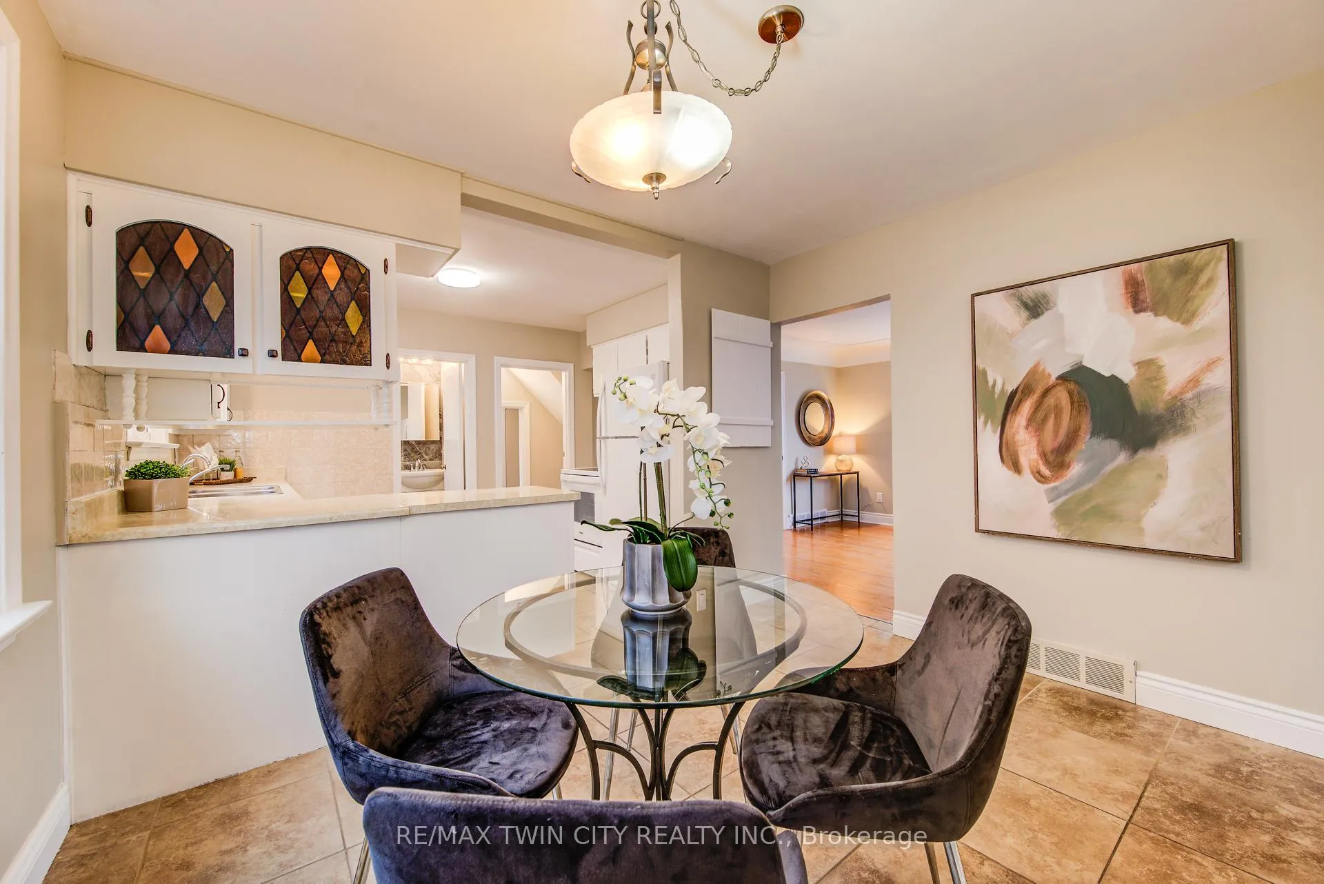 Photo 15 of 483 Ephraim Street, Waterloo — HOMEH