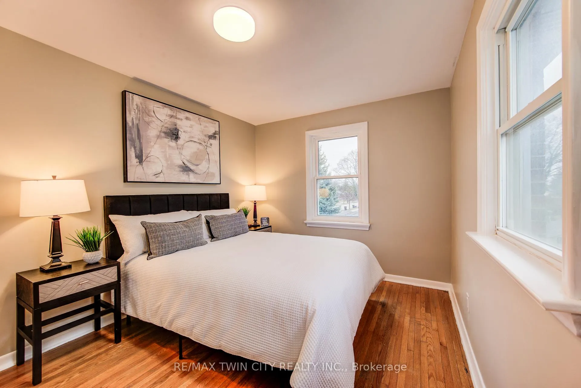 Photo 34 of 483 Ephraim Street, Waterloo — HOMEH