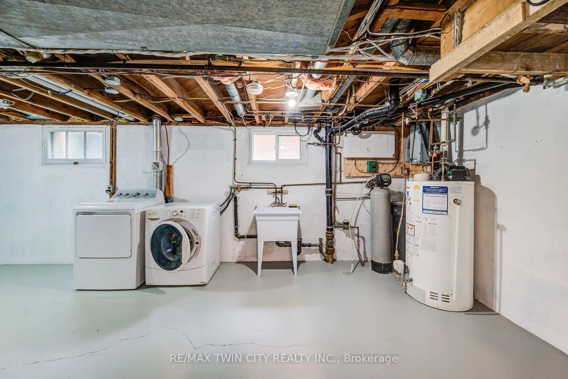 Photo 40 of 483 Ephraim Street, Waterloo — HOMEH
