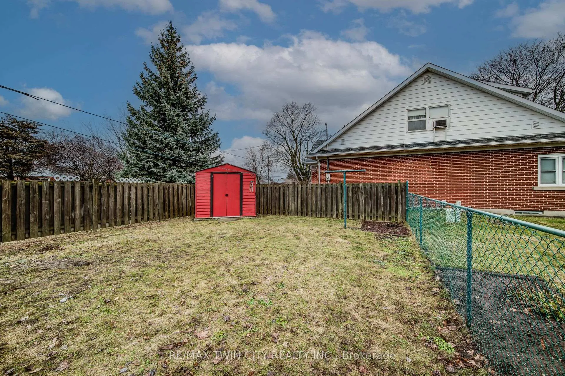 Photo 44 of 483 Ephraim Street, Waterloo — HOMEH