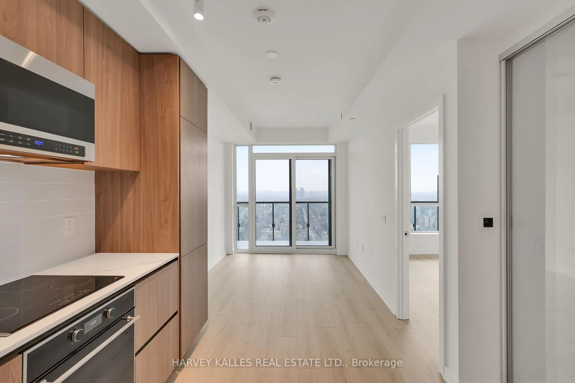 Photo 6 of Unit 2811S, 110 Broadway Avenue, Toronto, Mount Pleasant West — HOMEH