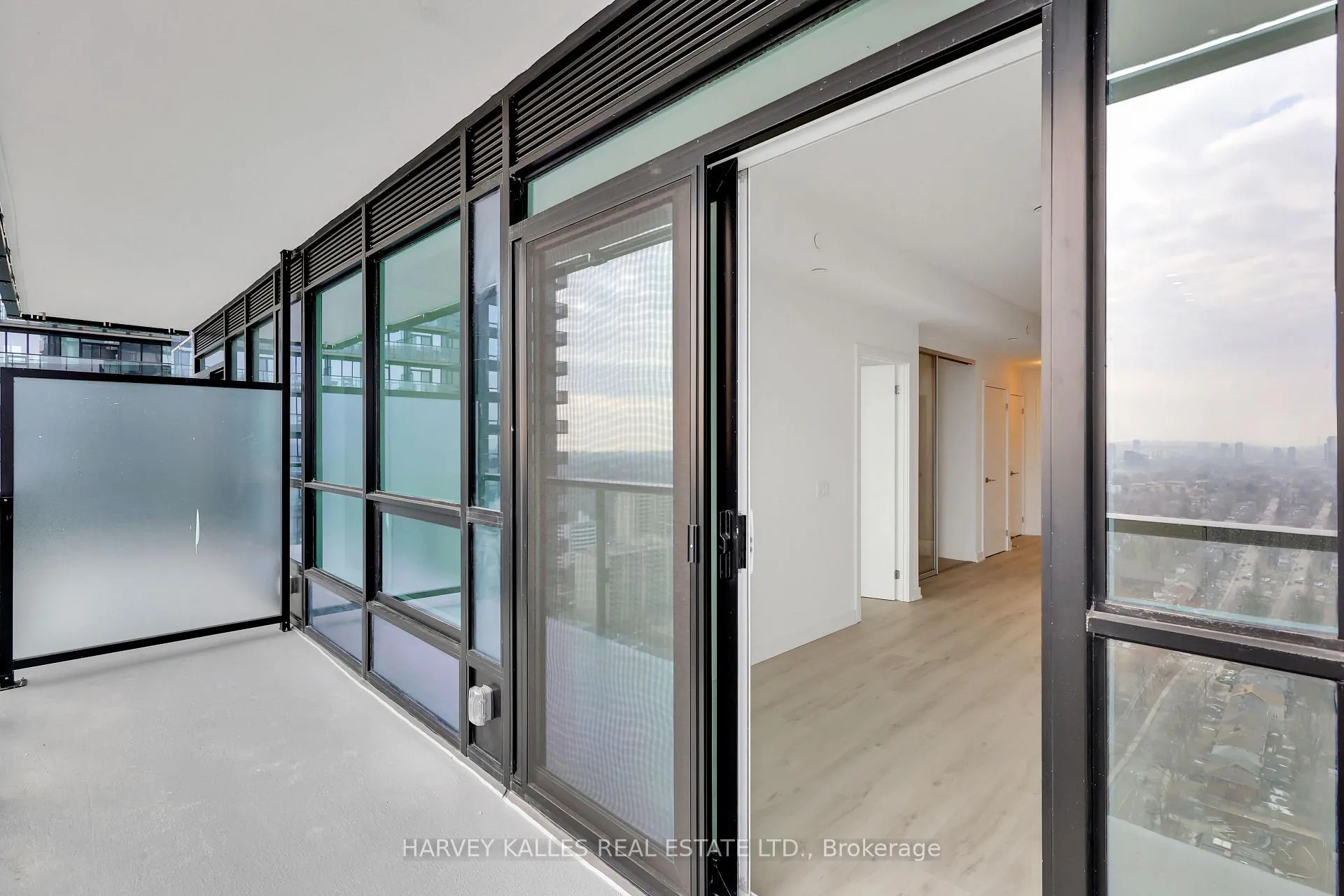 Photo 12 of Unit 2811S, 110 Broadway Avenue, Toronto, Mount Pleasant West — HOMEH