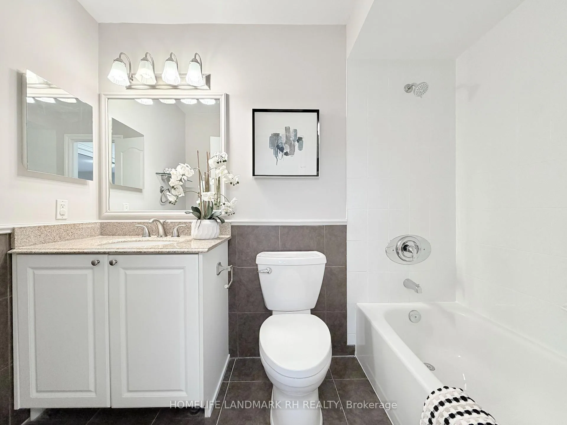 Photo 9 of 50 Primeau Drive, Aurora, Aurora Grove — HOMEH