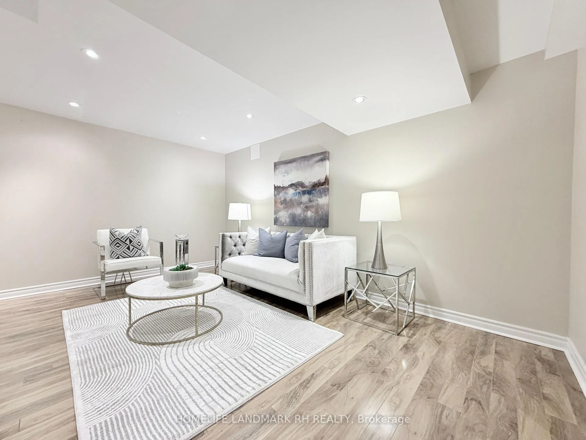 Photo 16 of 50 Primeau Drive, Aurora, Aurora Grove — HOMEH