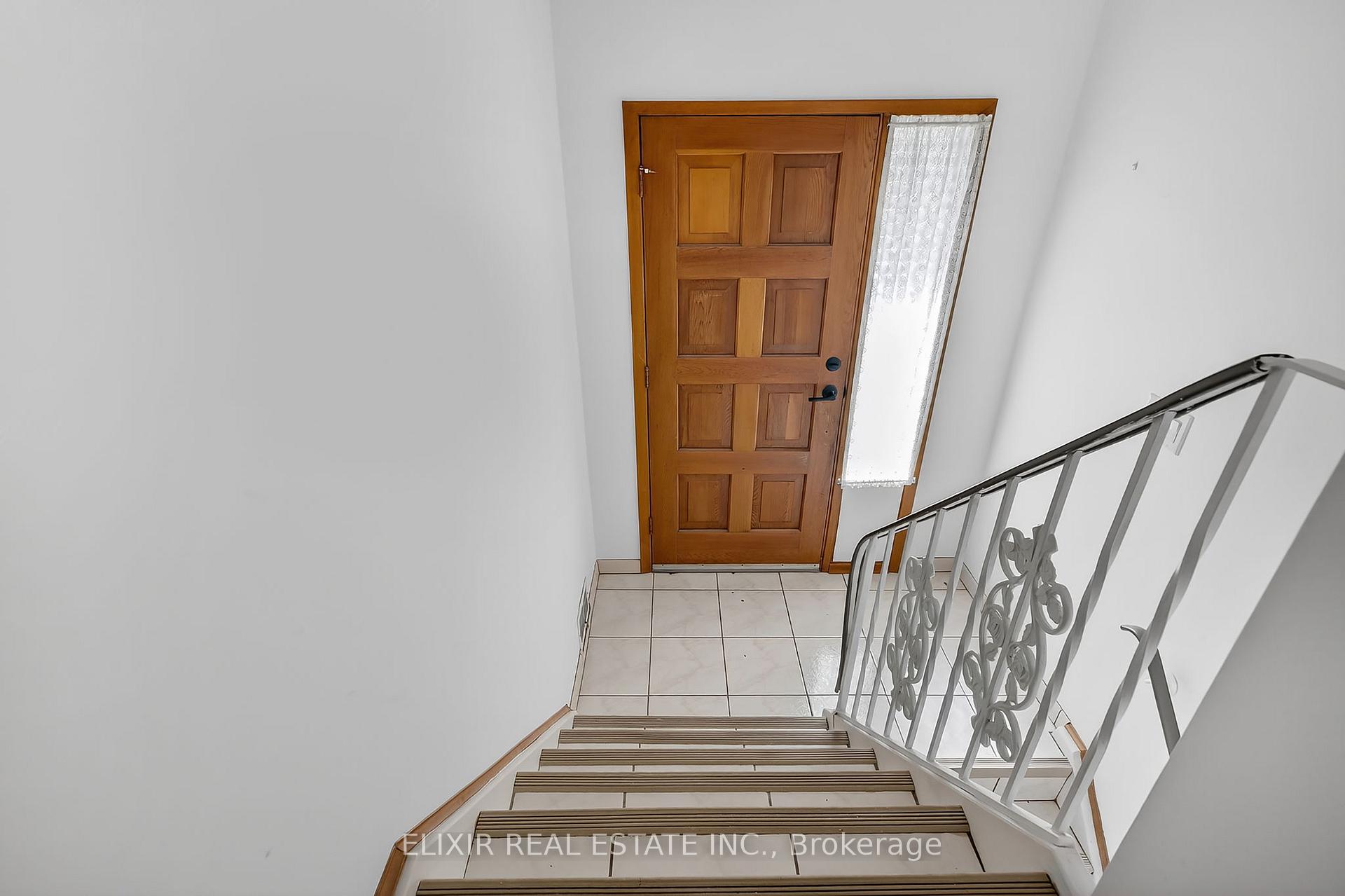 Photo 5 of 246 Thaler Avenue, Kitchener — HOMEH