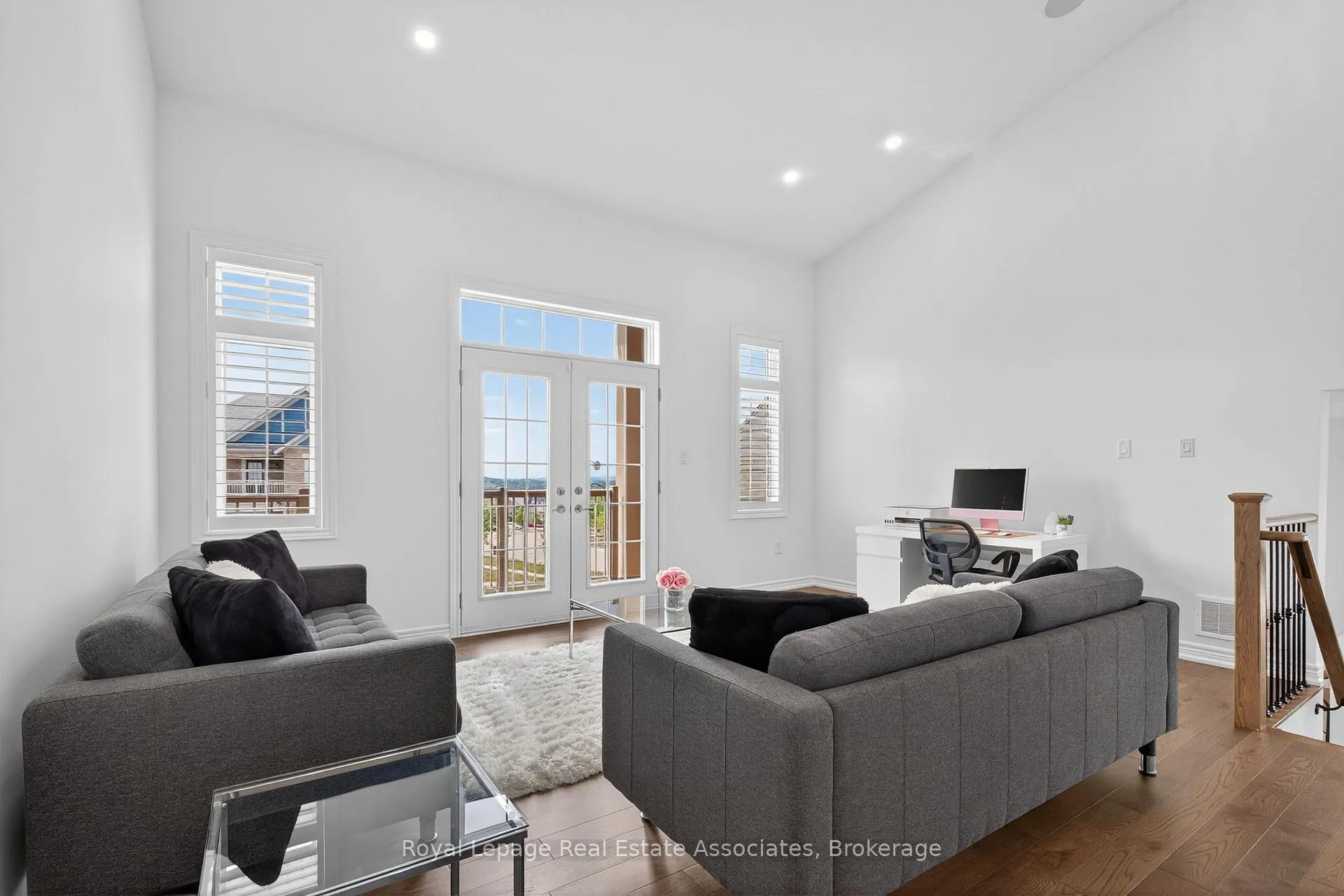Photo 15 of 113 Sutcliffe Way, New Tecumseth, Rural New Tecumseth — HOMEH