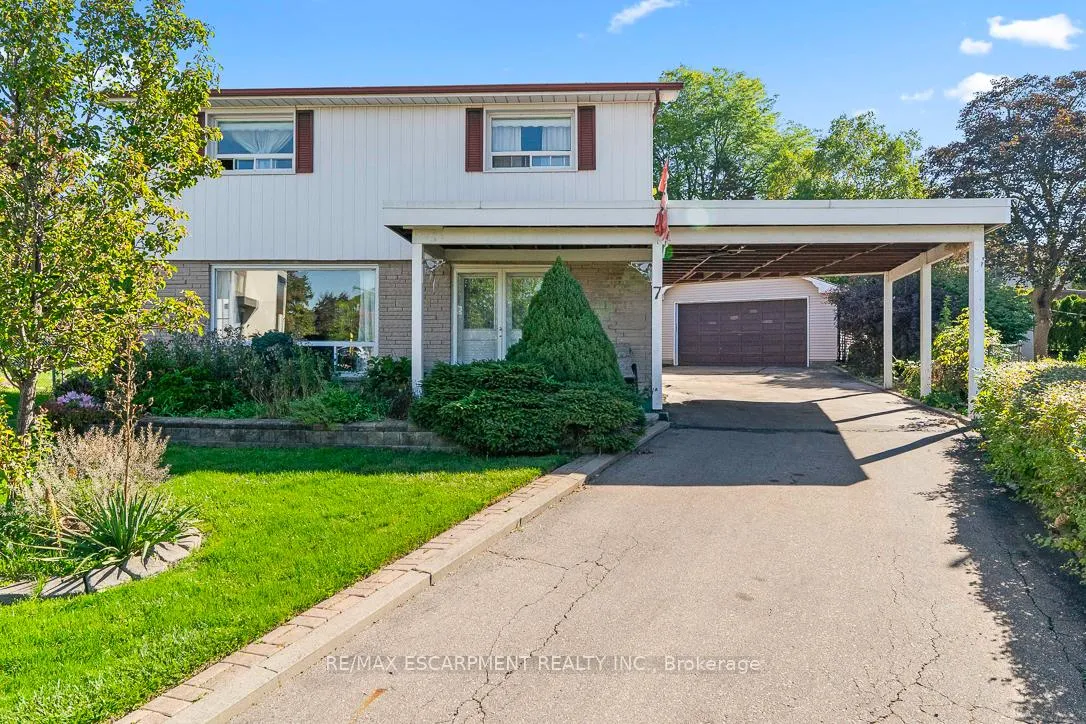 Photo 4 of 7 Delverton Place, North York, Don Valley Village — HOMEH