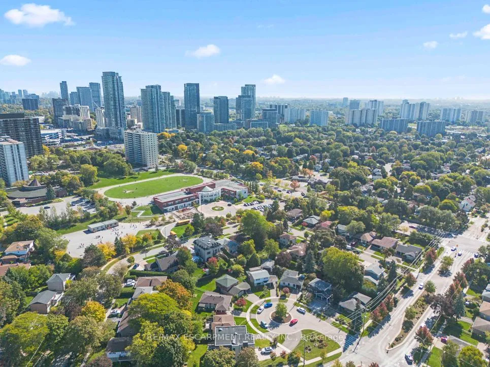 Photo 45 of 7 Delverton Place, North York, Don Valley Village — HOMEH