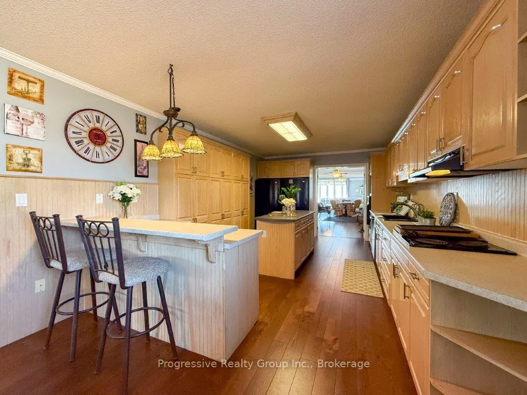 Photo 11 of 2 Sunset Drive, Haldimand, Nanticoke — HOMEH