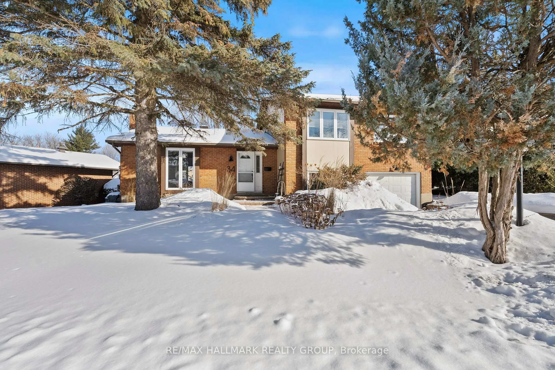Photo 2 of 34 Nanook Crescent, Ottawa, Kanata - Katimavik — HOMEH