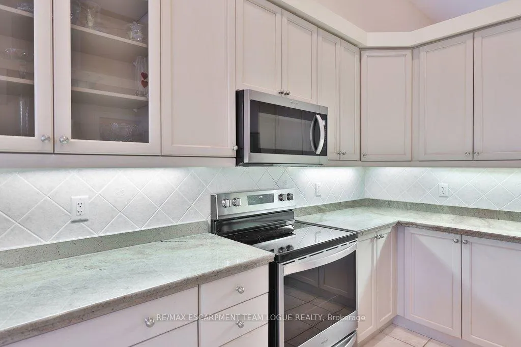 Photo 15 of 2213 Snead Road, Burlington, Rose — HOMEH