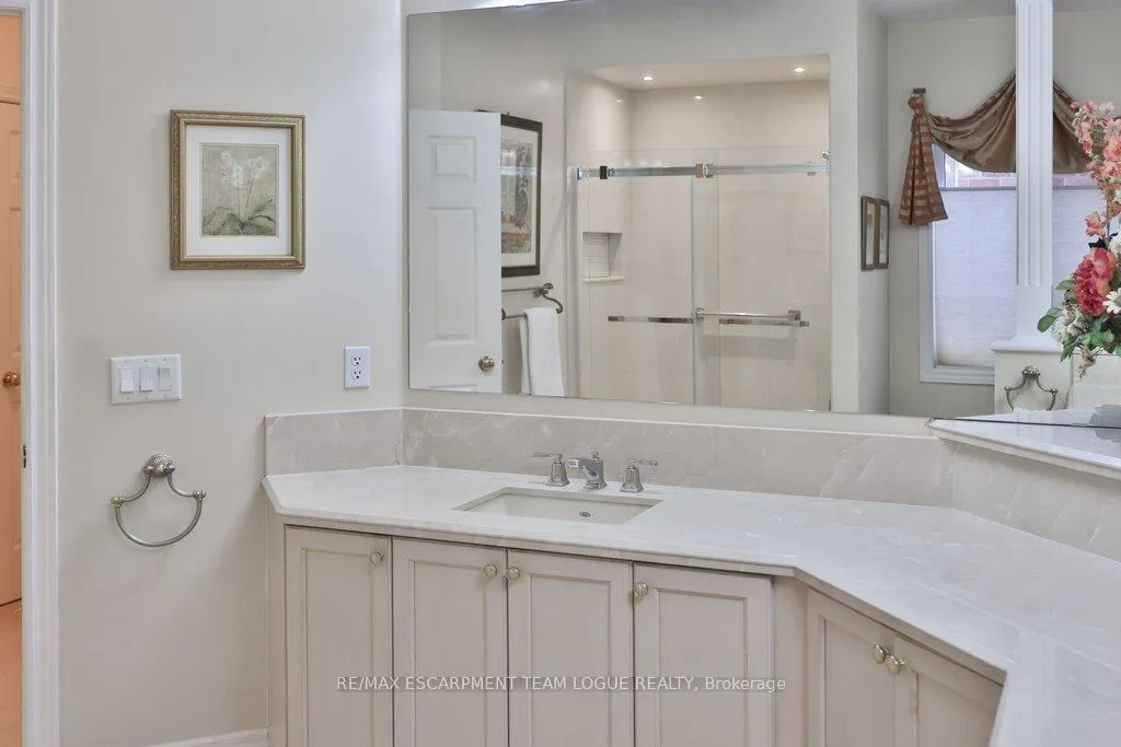 Photo 27 of 2213 Snead Road, Burlington, Rose — HOMEH