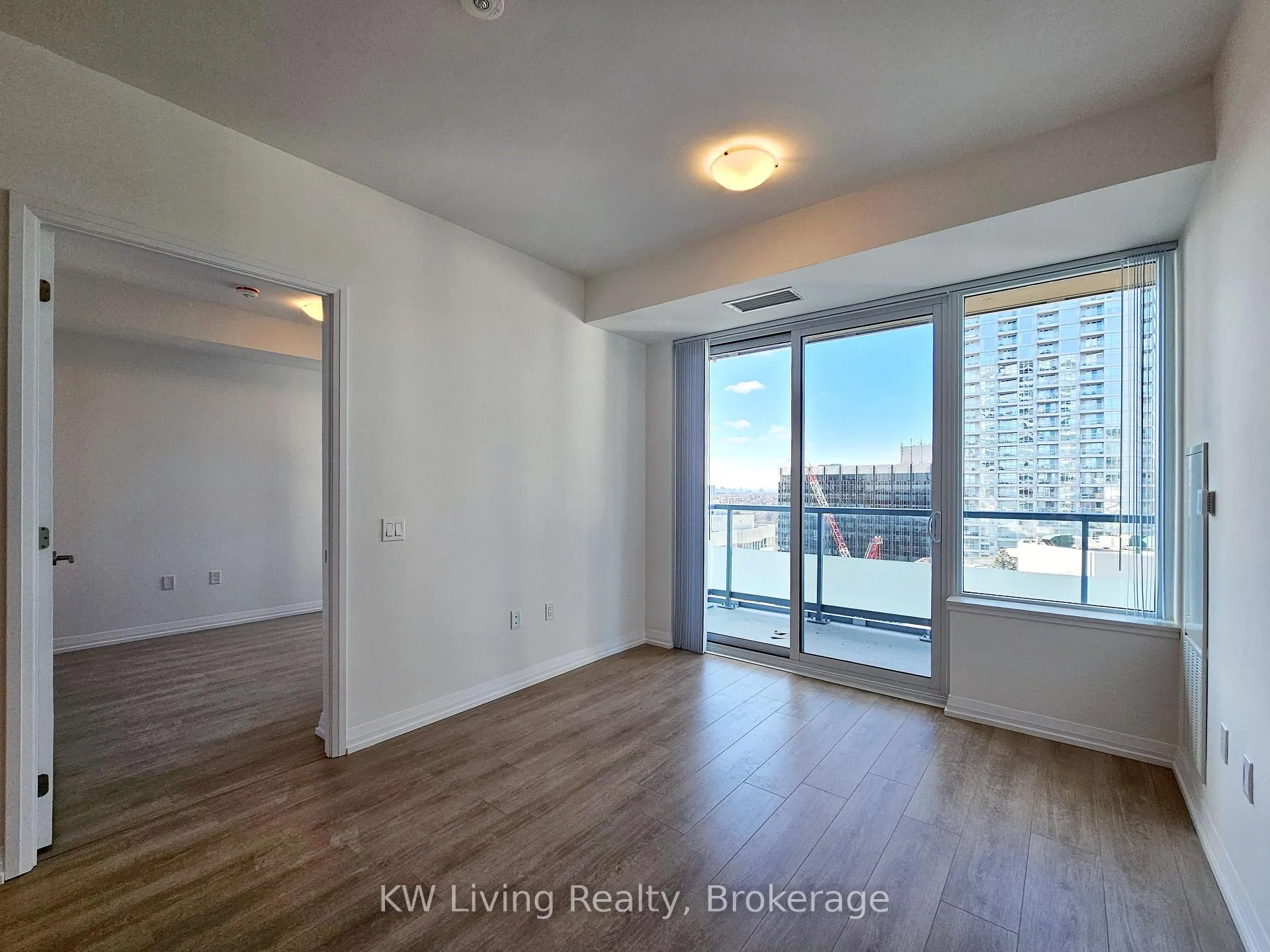 Photo 7 of Unit 2201, 25 Holly Street, Toronto, Mount Pleasant West — HOMEH
