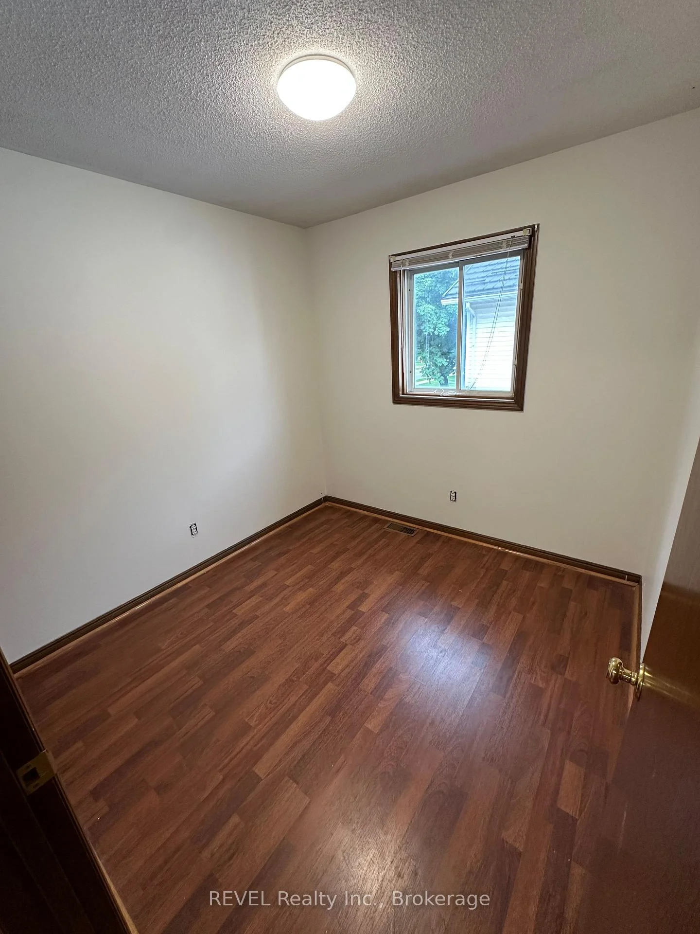 Photo 10 of Unit 1, 1372 Haist Street, Pelham, Fonthill — HOMEH