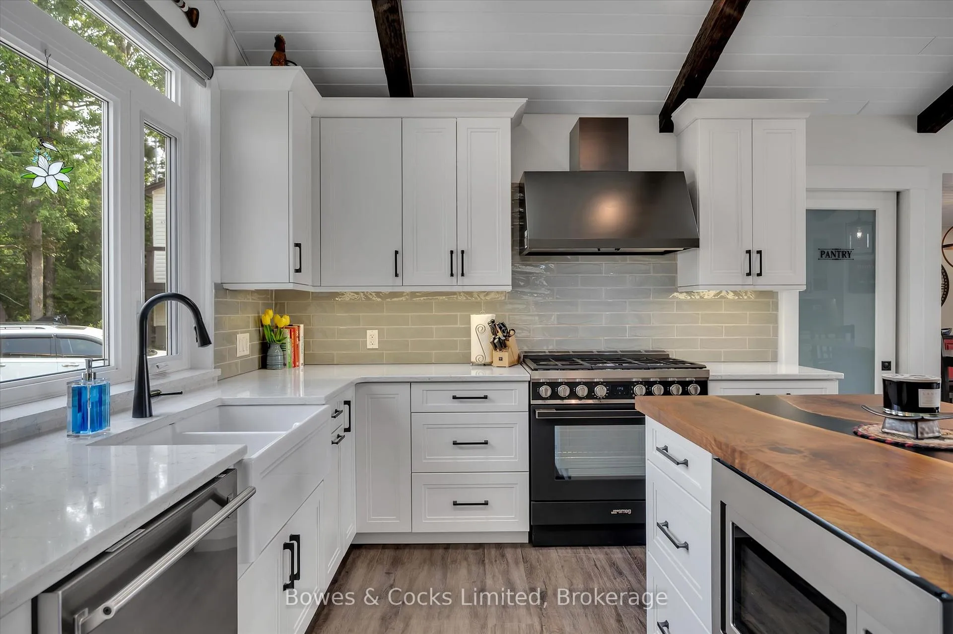 Photo 9 of 2151 Little Chipmunk Road, Douro-Dummer — HOMEH