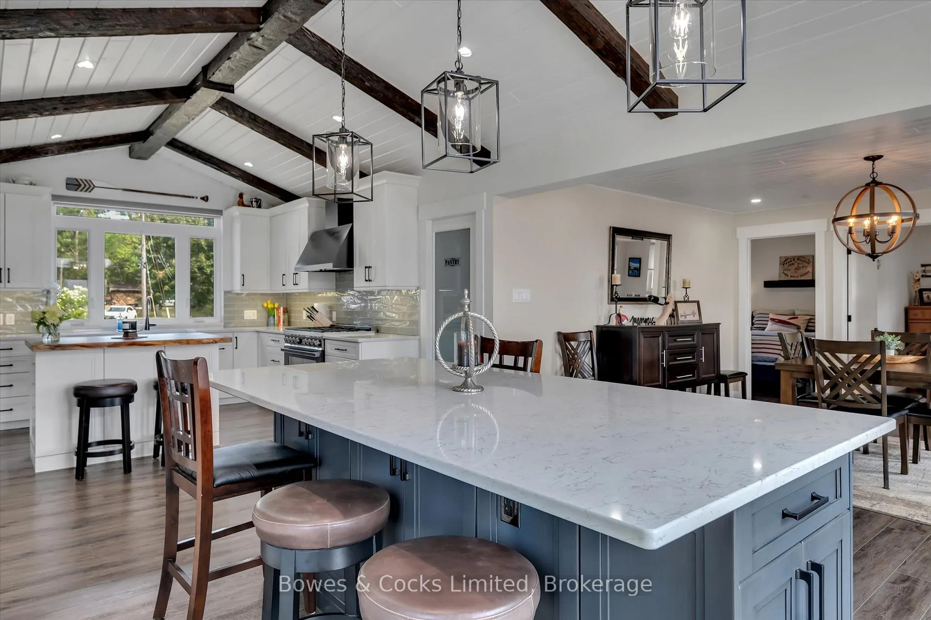 Photo 16 of 2151 Little Chipmunk Road, Douro-Dummer — HOMEH