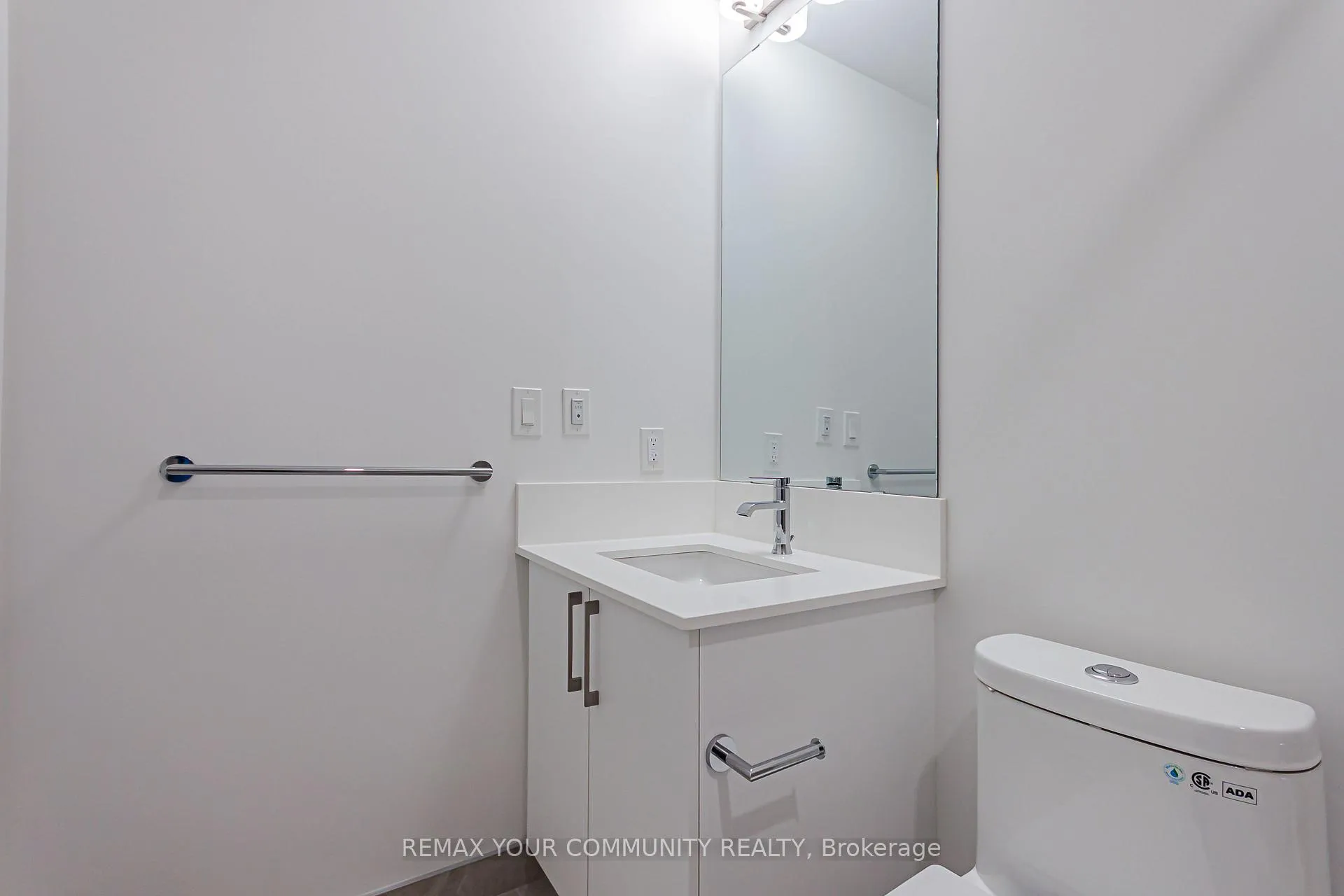 Photo 5 of Unit 208, 500 Plains Road E, Burlington, LaSalle — HOMEH
