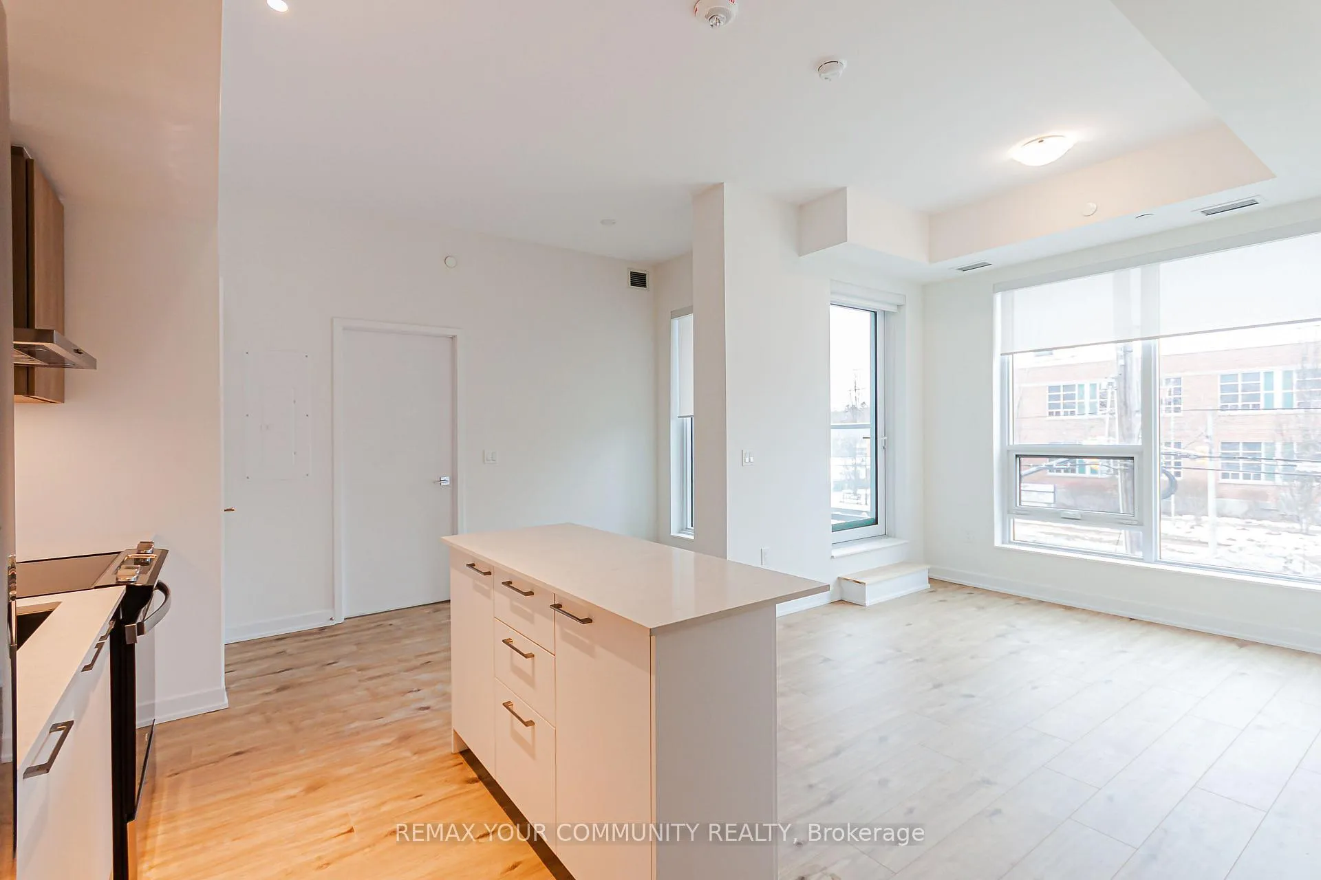 Photo 13 of Unit 208, 500 Plains Road E, Burlington, LaSalle — HOMEH