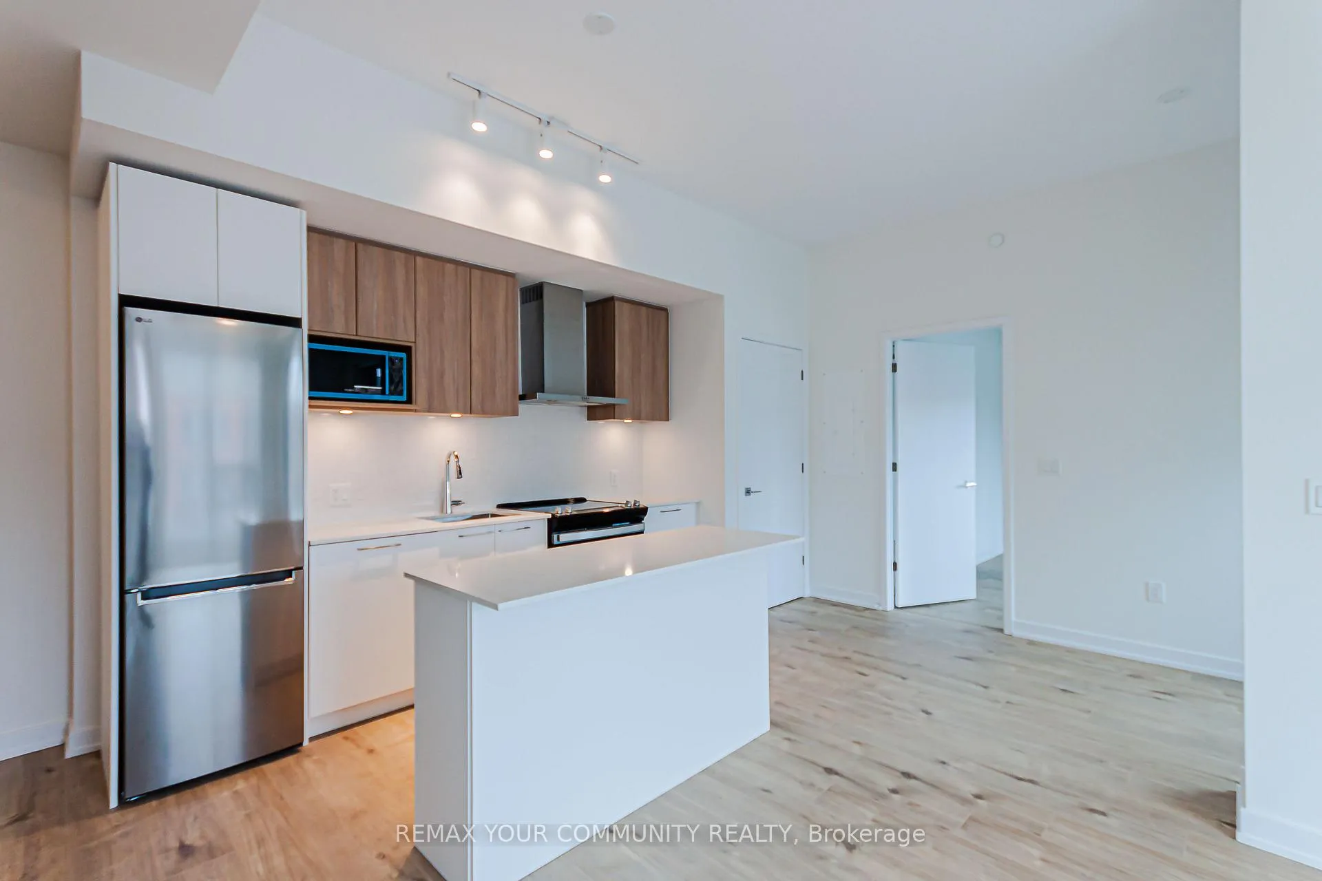 Photo 21 of Unit 208, 500 Plains Road E, Burlington, LaSalle — HOMEH