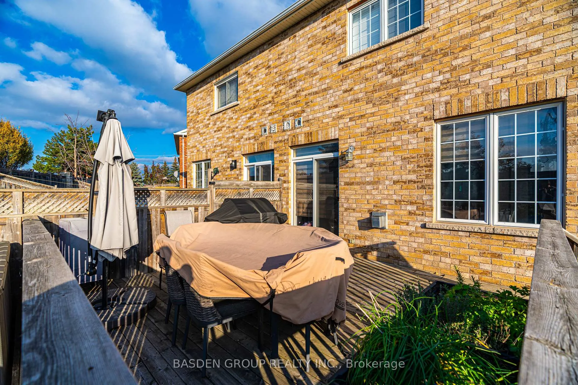 Photo 34 of 101 Eastview Gate, Brampton, Bram East — HOMEH