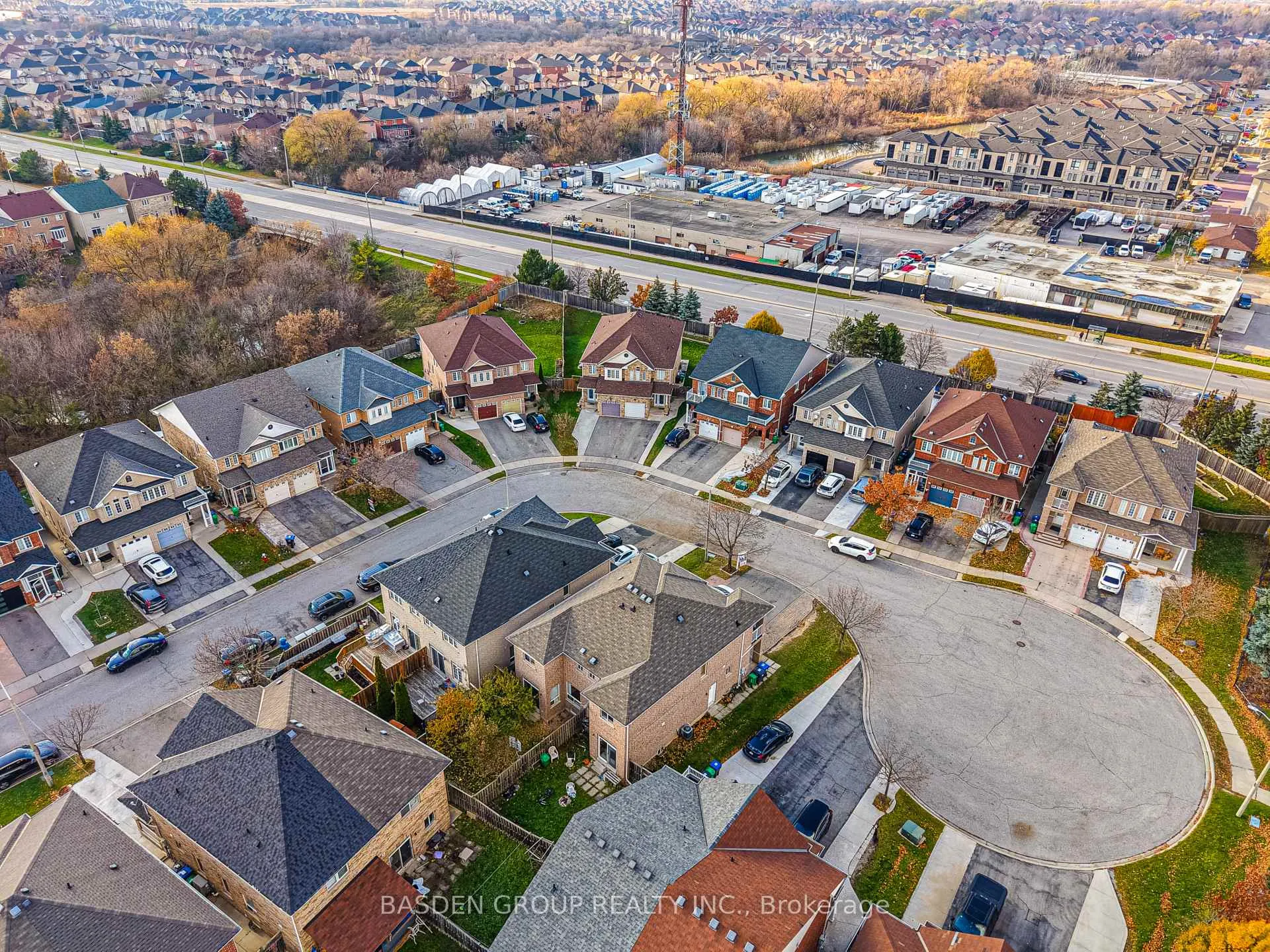 Photo 49 of 101 Eastview Gate, Brampton, Bram East — HOMEH