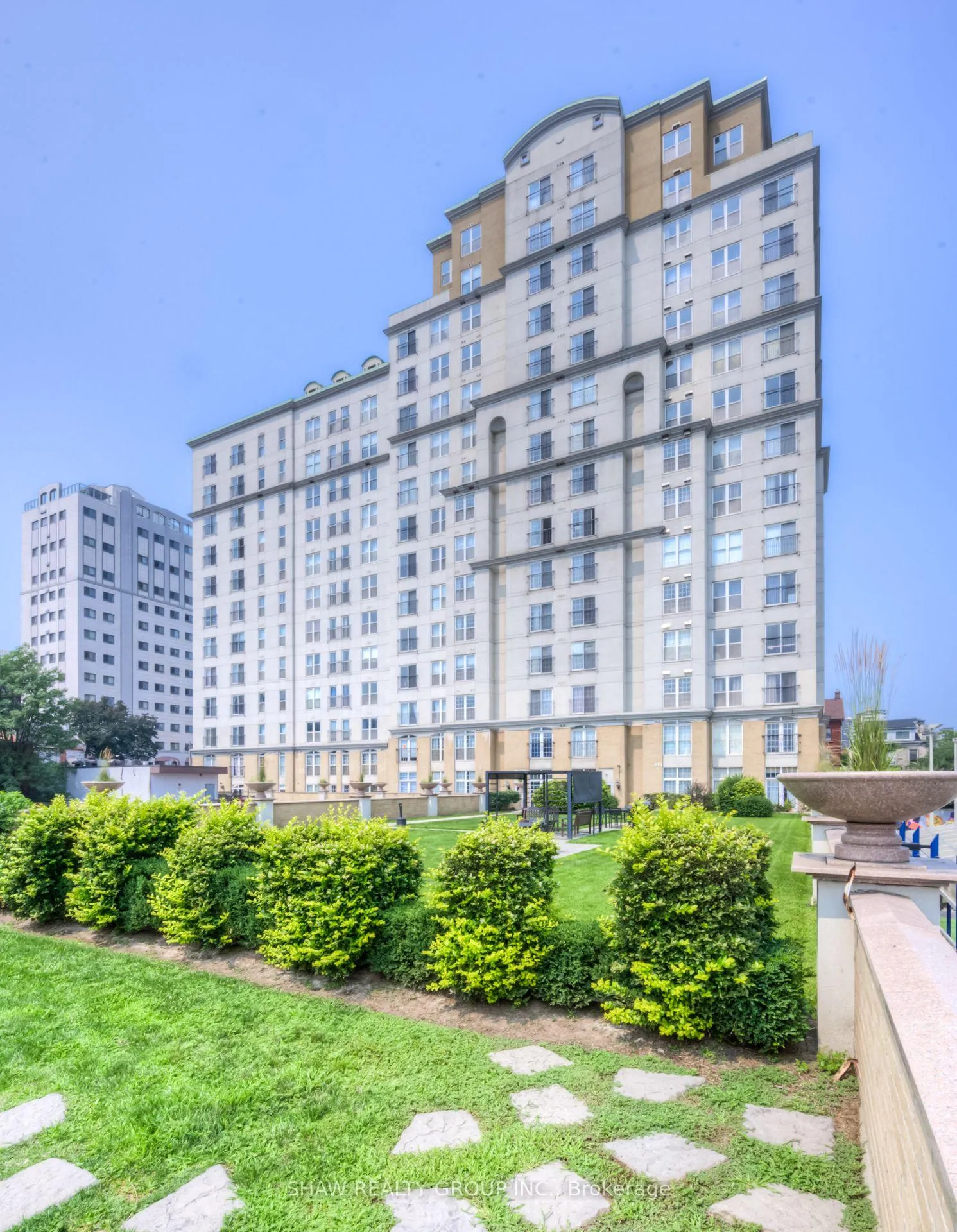 Photo 4 of Unit 307, 135 James Street, Hamilton, Corktown — HOMEH
