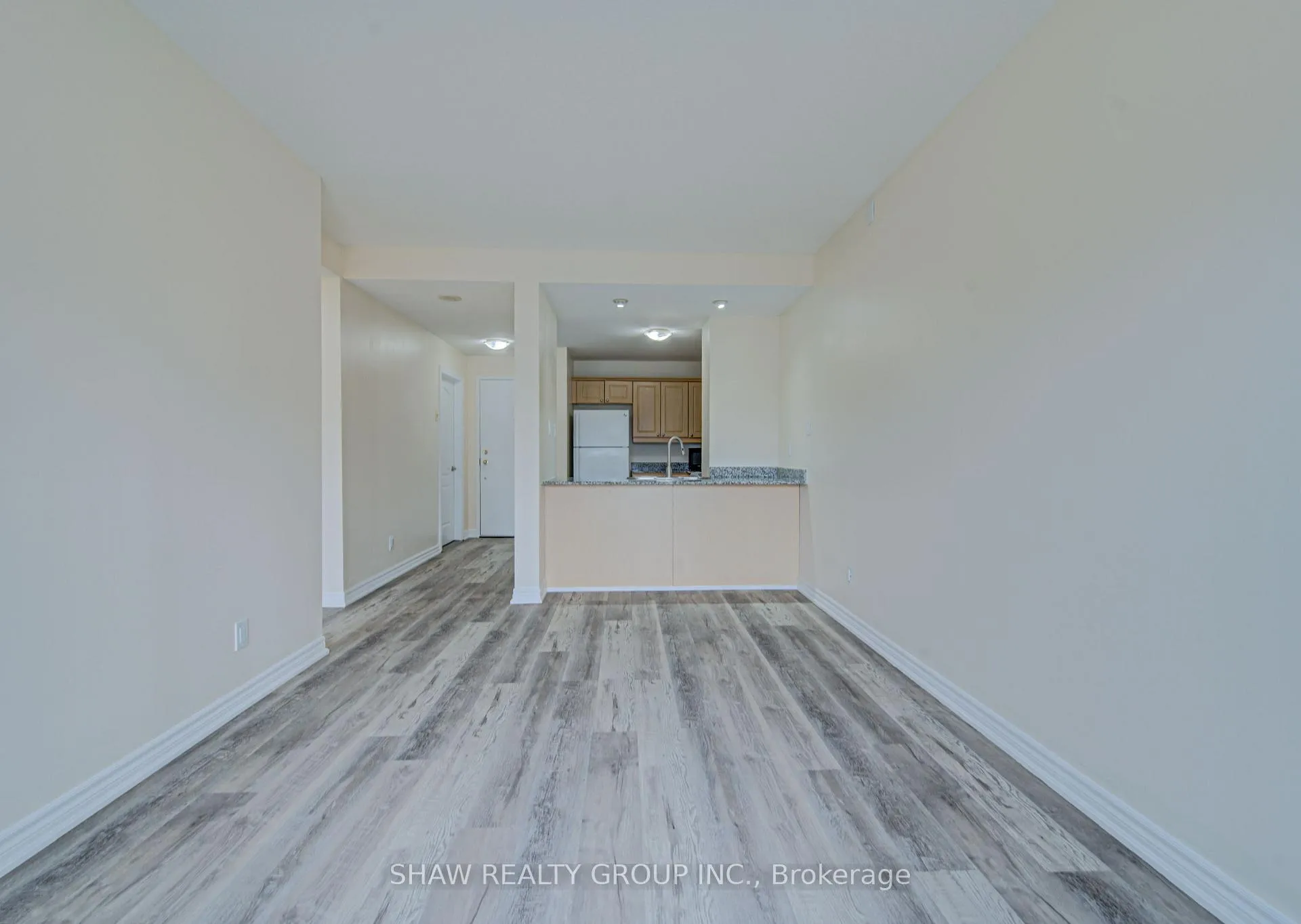 Photo 10 of Unit 307, 135 James Street, Hamilton, Corktown — HOMEH