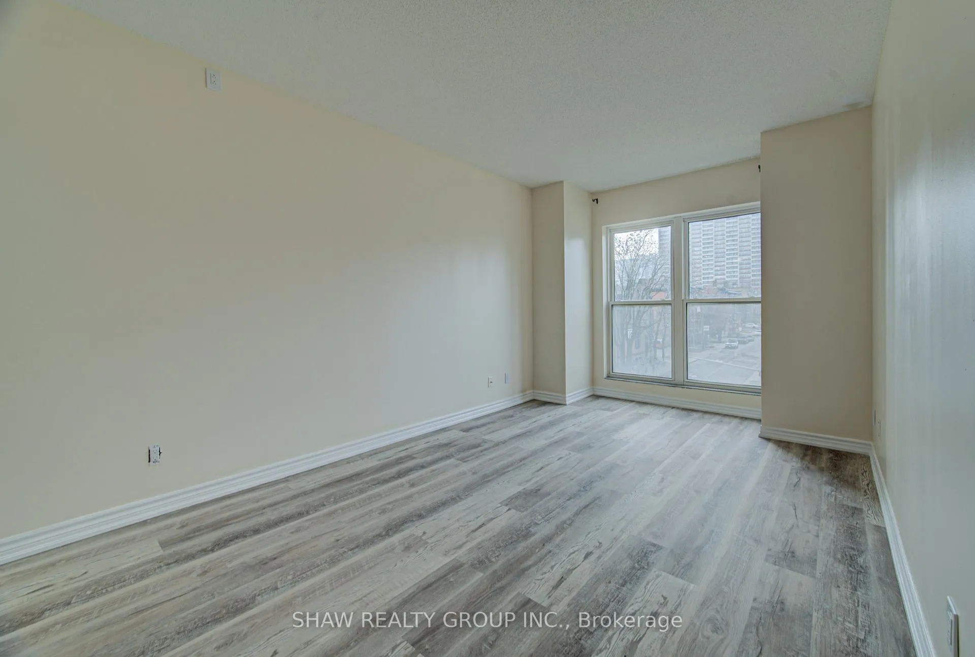 Photo 26 of Unit 307, 135 James Street, Hamilton, Corktown — HOMEH