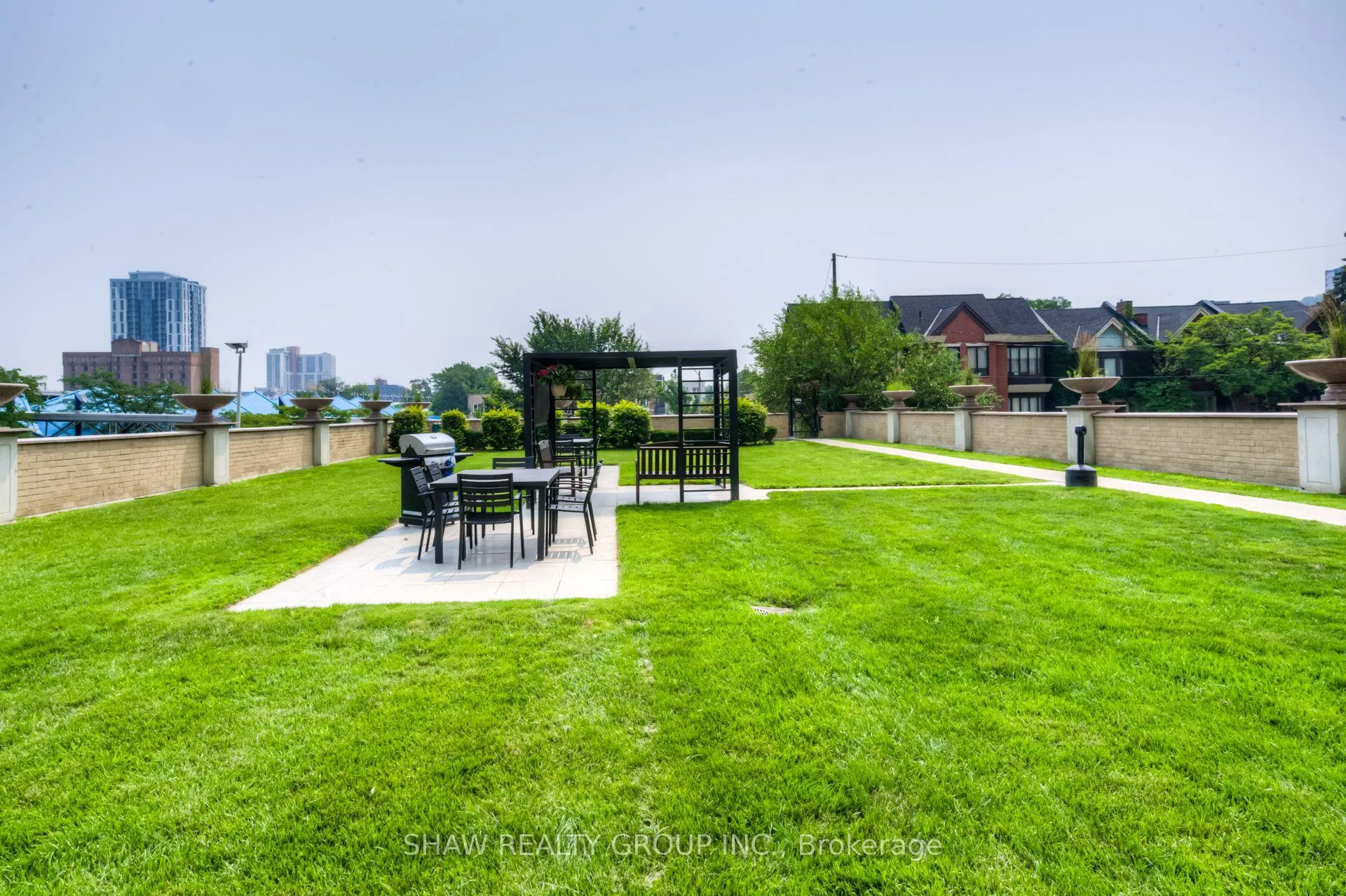 Photo 40 of Unit 307, 135 James Street, Hamilton, Corktown — HOMEH