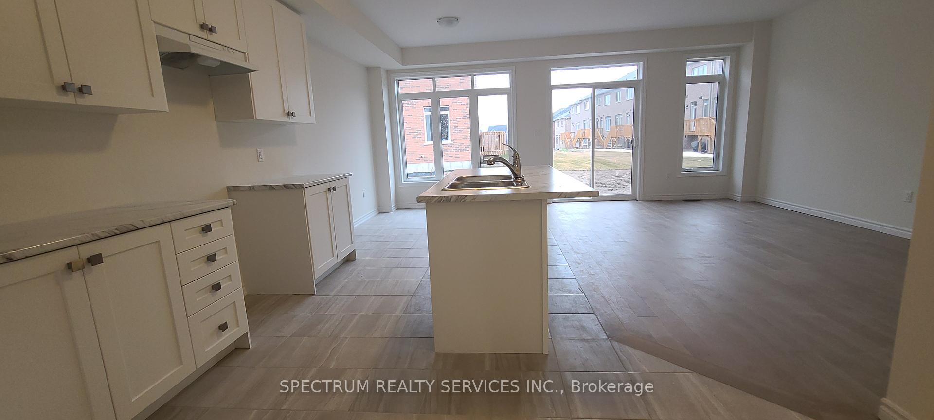 Photo 9 of 2233 Grainger Loop, Innisfil, Alcona — HOMEH