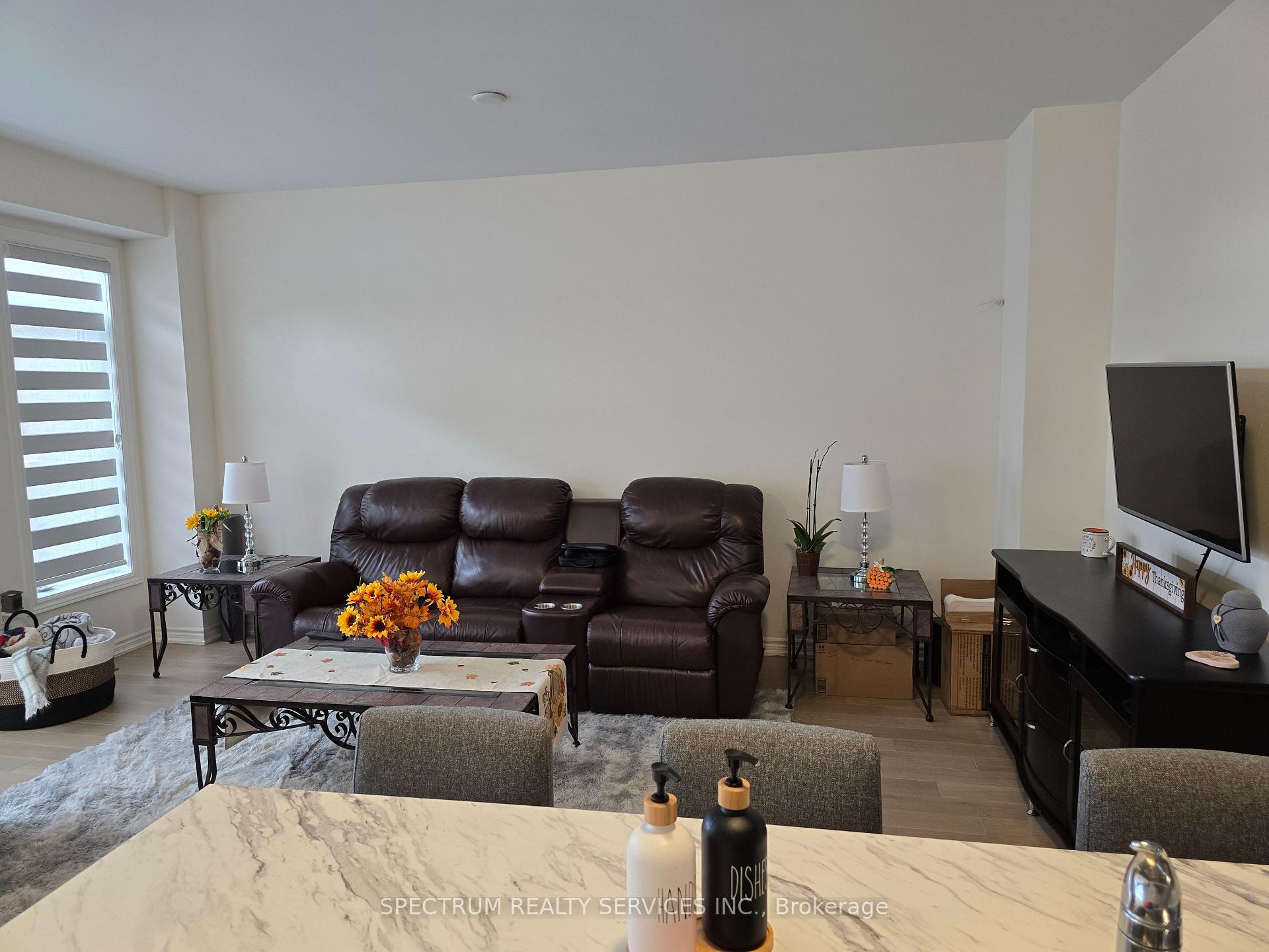Photo 20 of 2233 Grainger Loop, Innisfil, Alcona — HOMEH