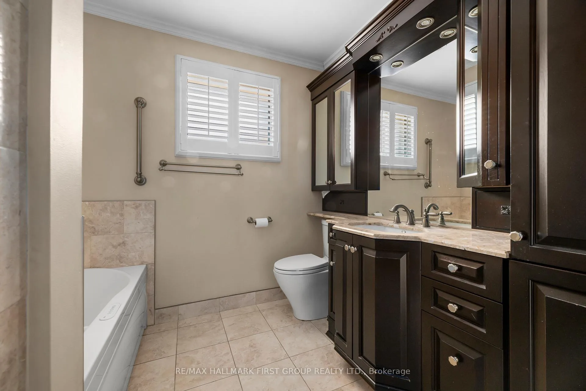 Photo 18 of 1456 Parkham Crescent, Pickering, Bay Ridges — HOMEH
