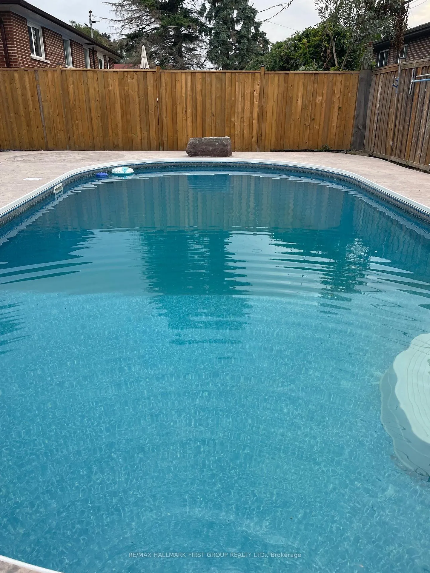 Photo 33 of 1456 Parkham Crescent, Pickering, Bay Ridges — HOMEH