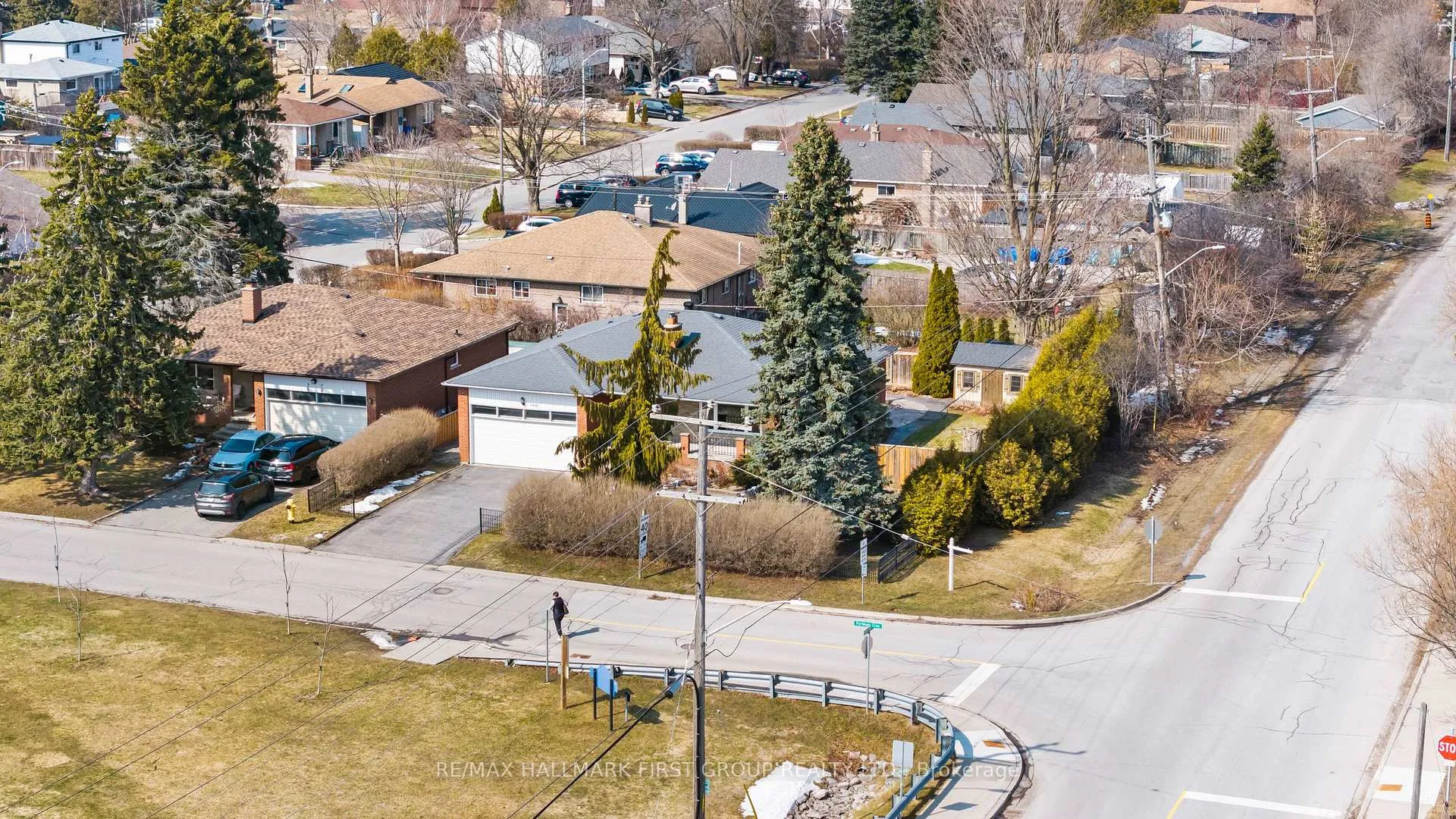 Photo 37 of 1456 Parkham Crescent, Pickering, Bay Ridges — HOMEH