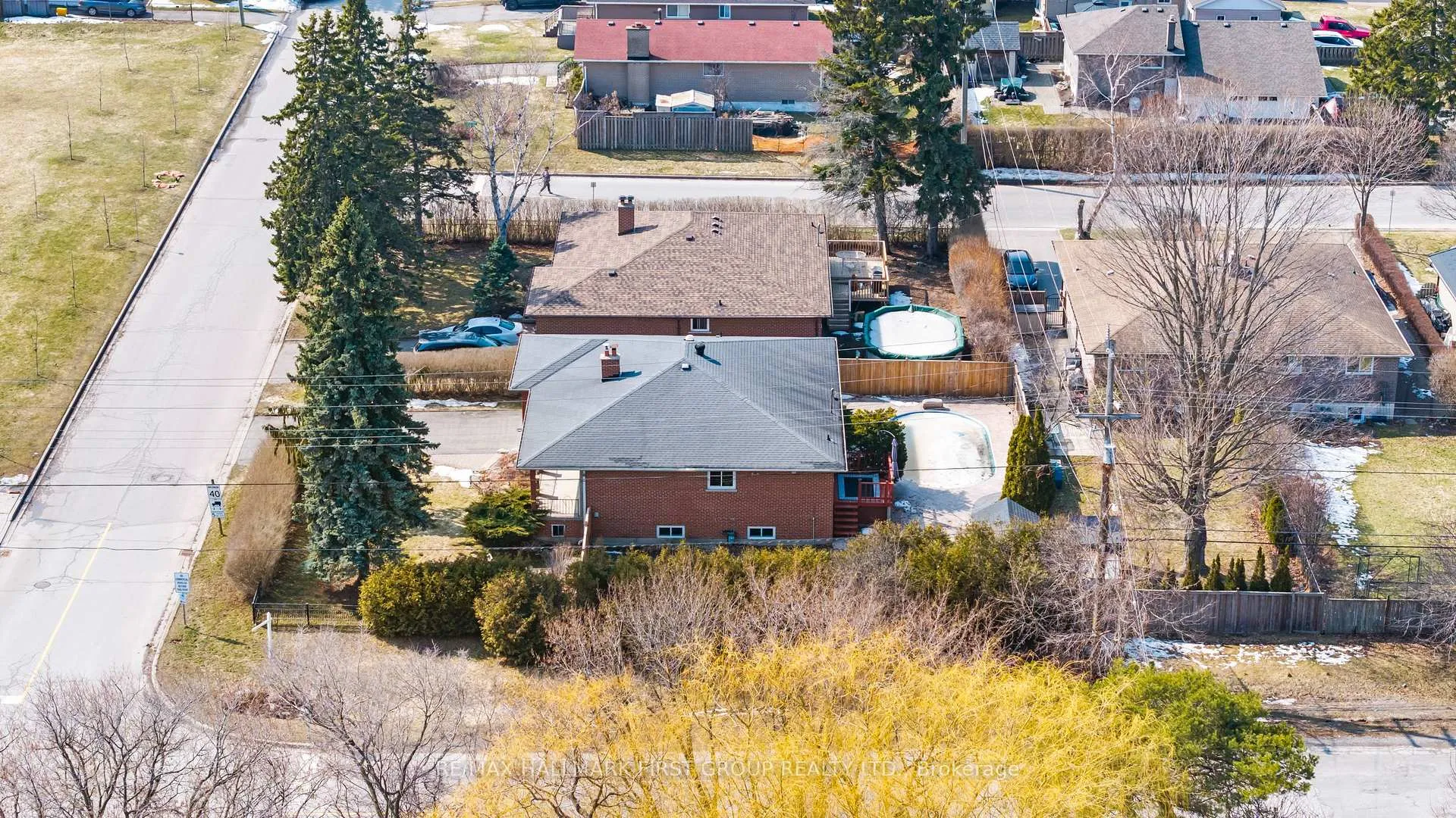 Photo 38 of 1456 Parkham Crescent, Pickering, Bay Ridges — HOMEH